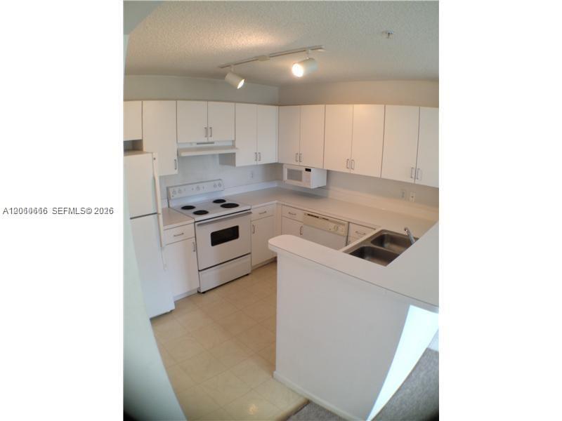 2031 Renaissance Blvd # 301