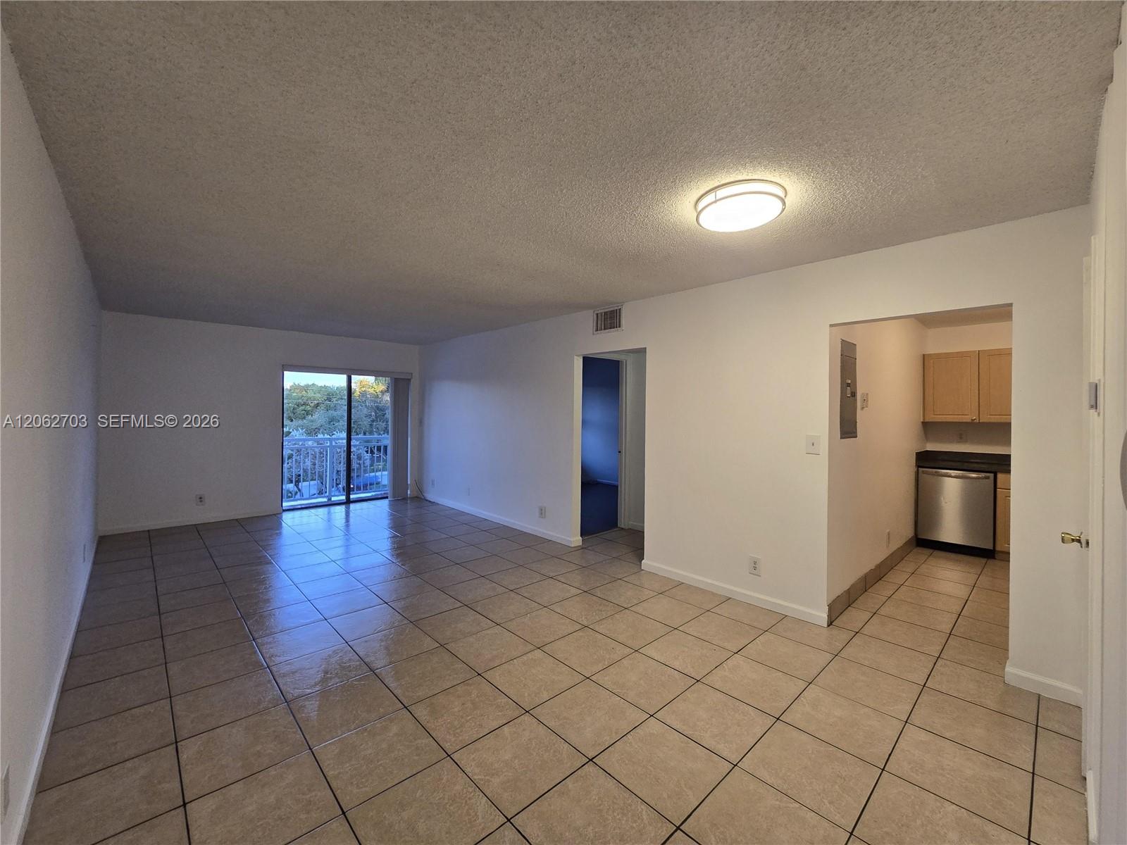 405 S Pine Island Rd # 401D