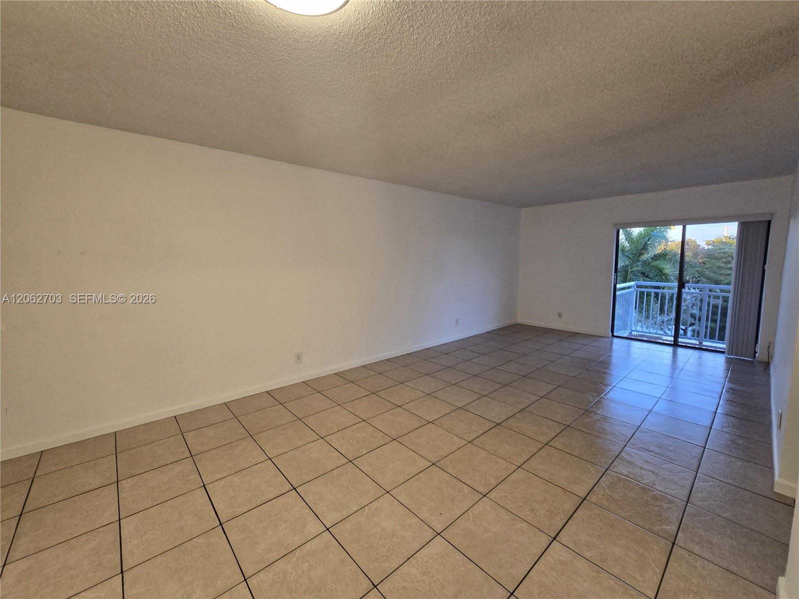 405 S Pine Island Rd # 401D
