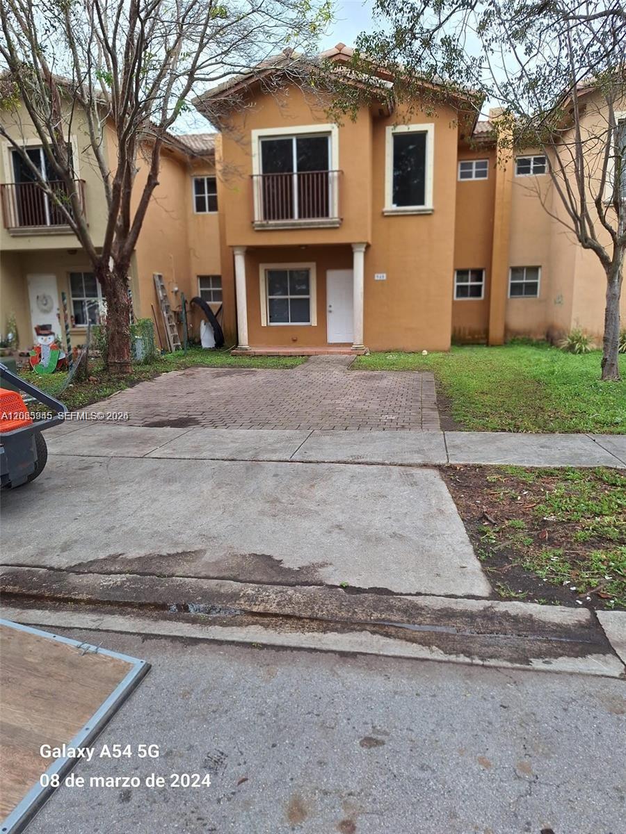 948 SW 6th Ct # 948