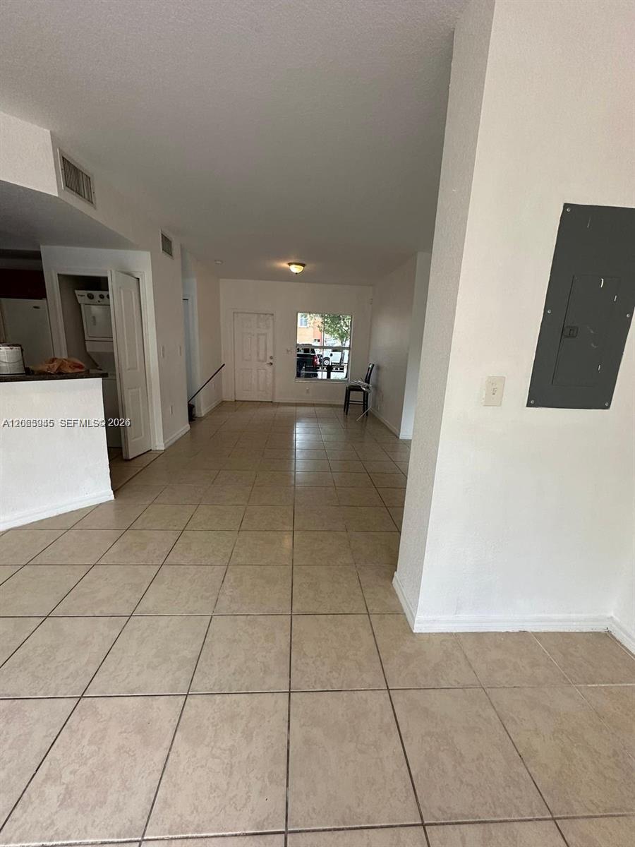 948 SW 6th Ct # 948