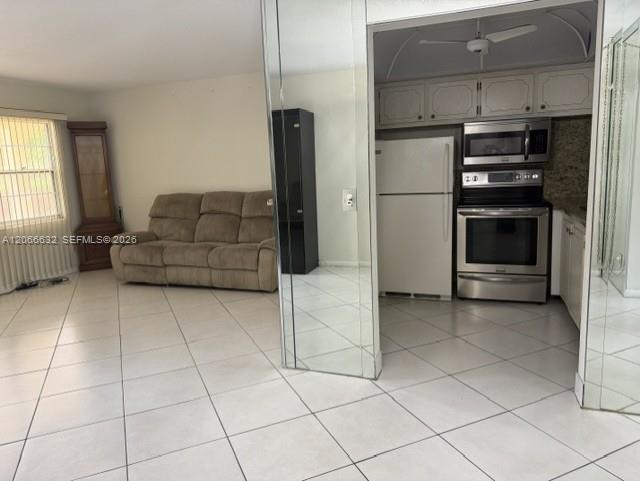 45 Mansfield B Unit: .