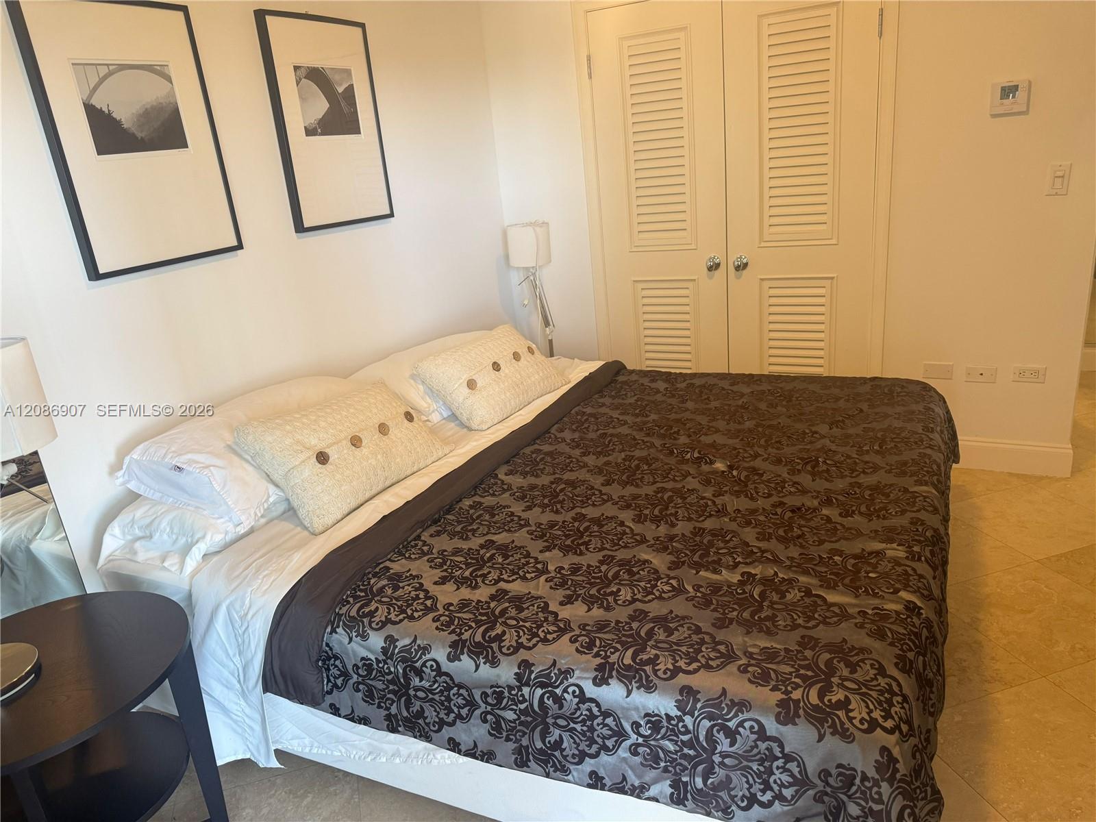 5555 Collins Ave # 7Z