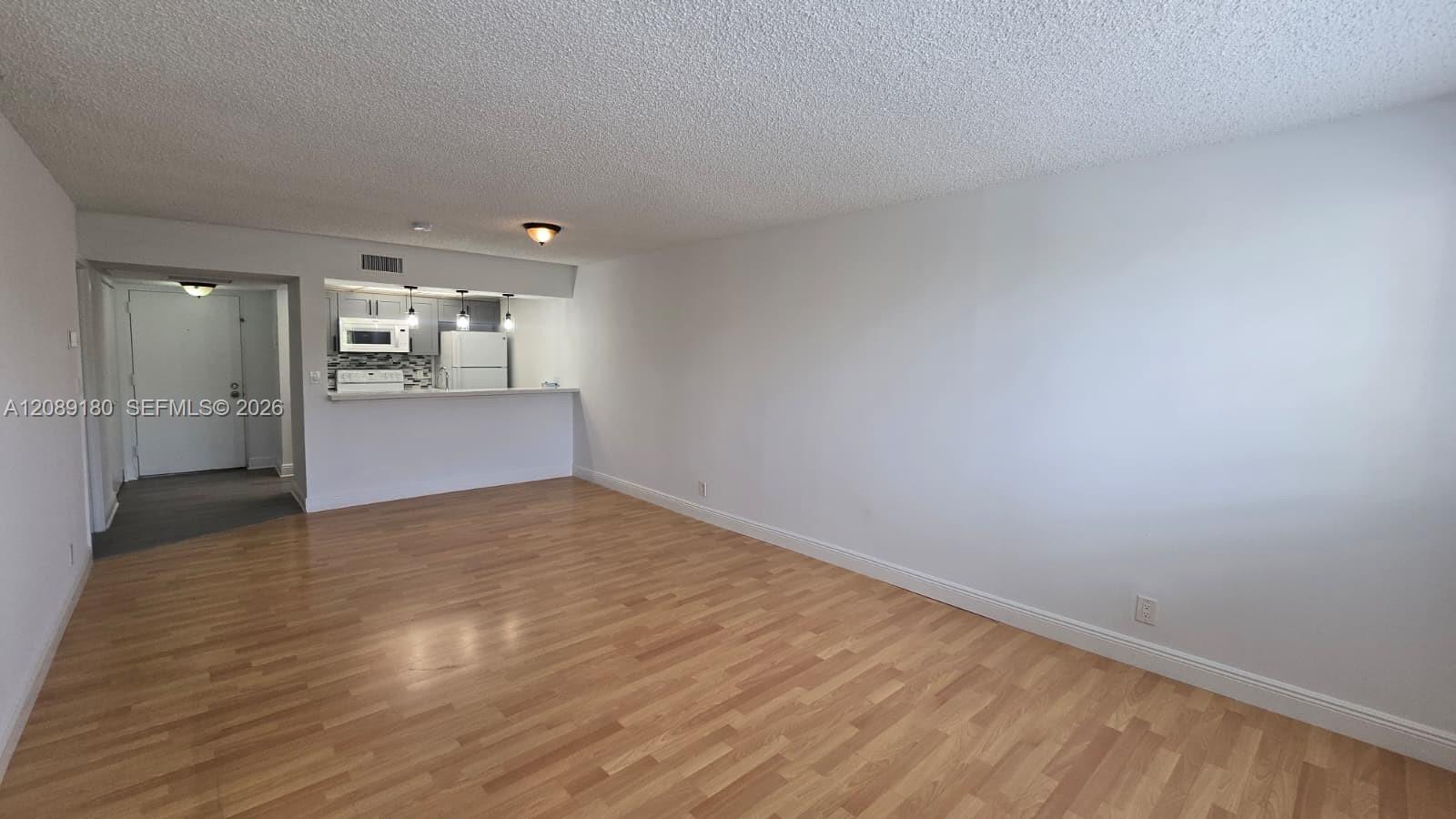 8180 Geneva Ct # 419