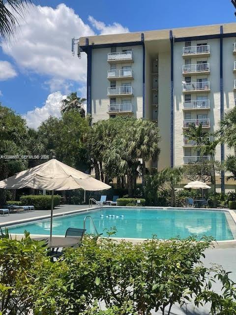 801 NW 47th Ave # 718W
