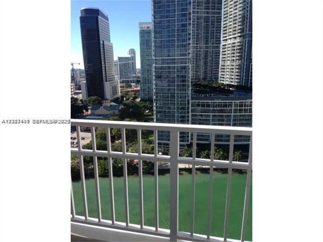 701 BRICKELL KEY BL # 2404