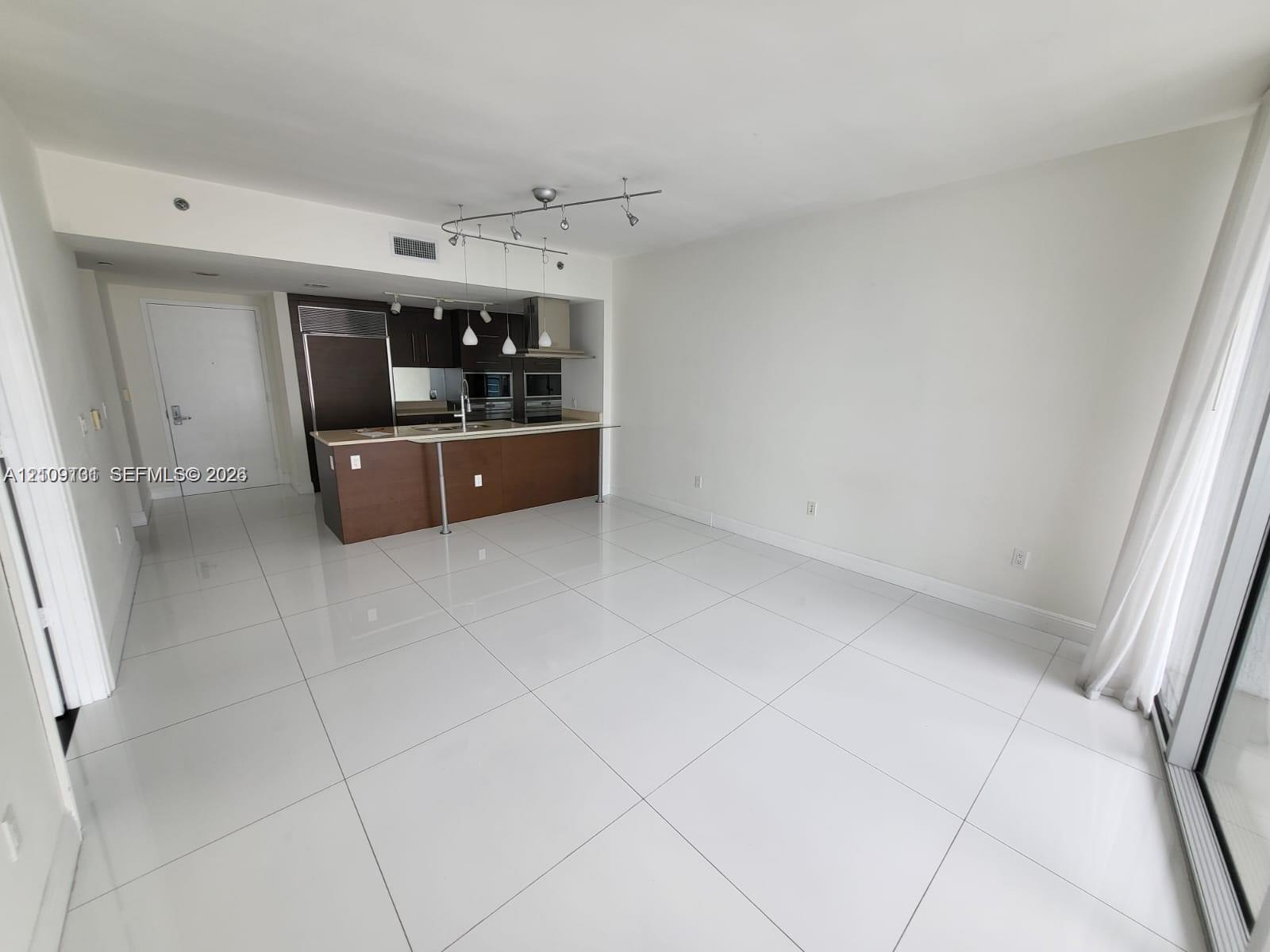 485 Brickell Ave # 4103