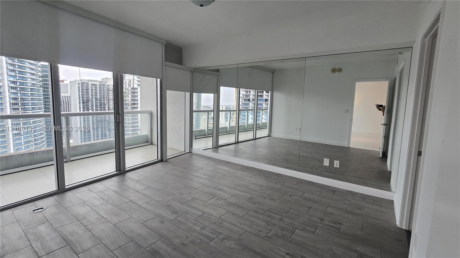 485 Brickell Ave # 4103