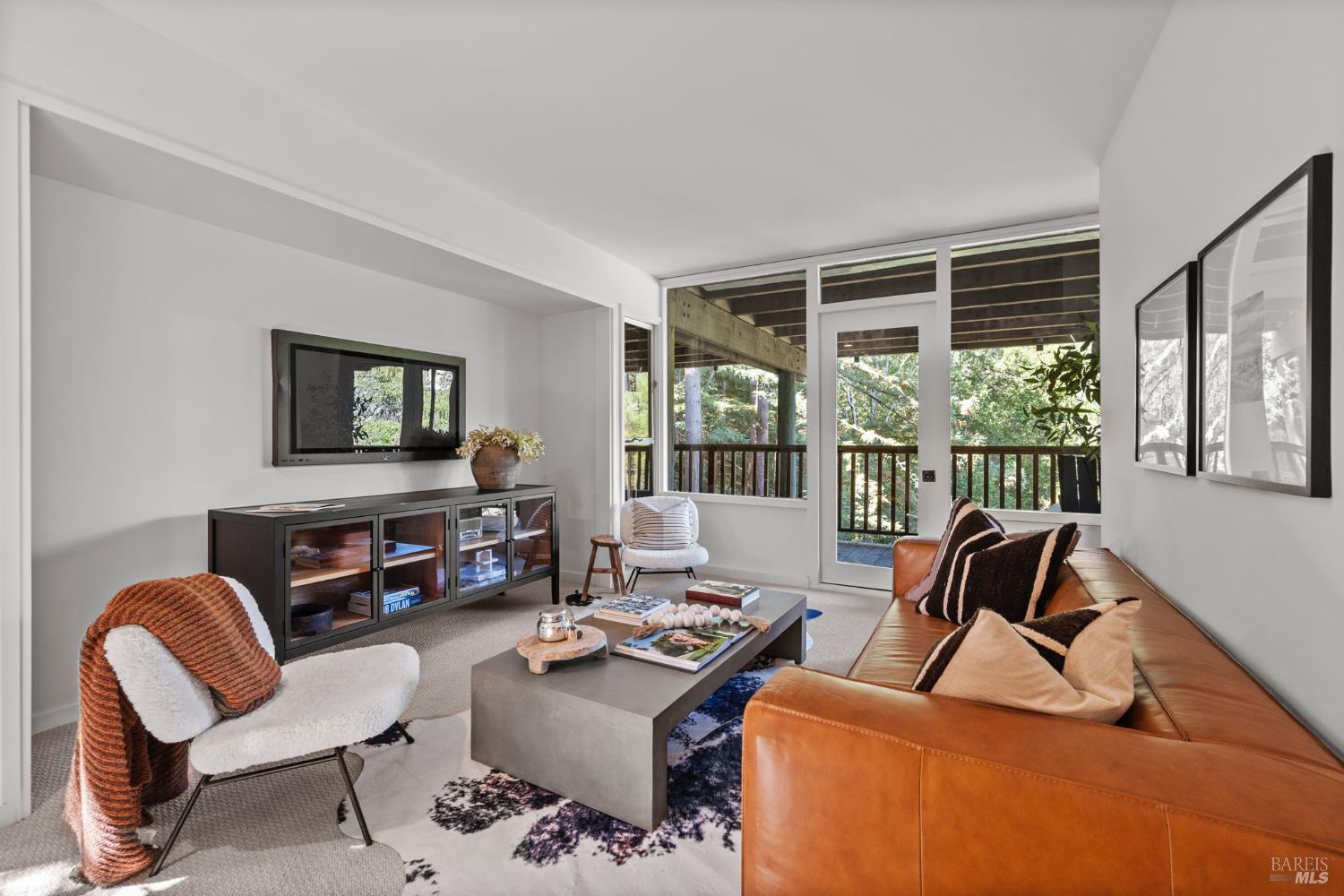 3 Coronet Way