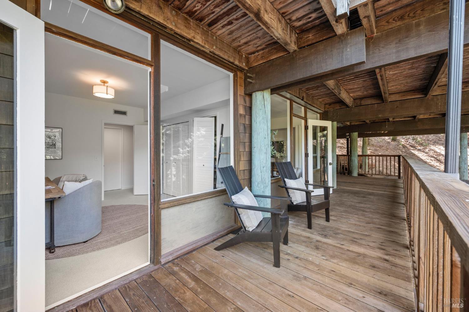 3 Coronet Way