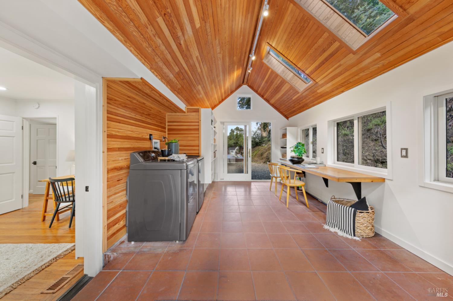 24 Madera Way