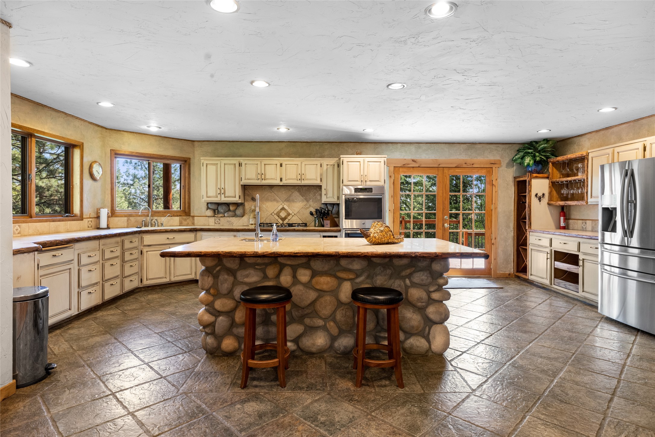 495 Windsor Drive