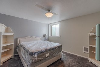 154 W Valley Acres