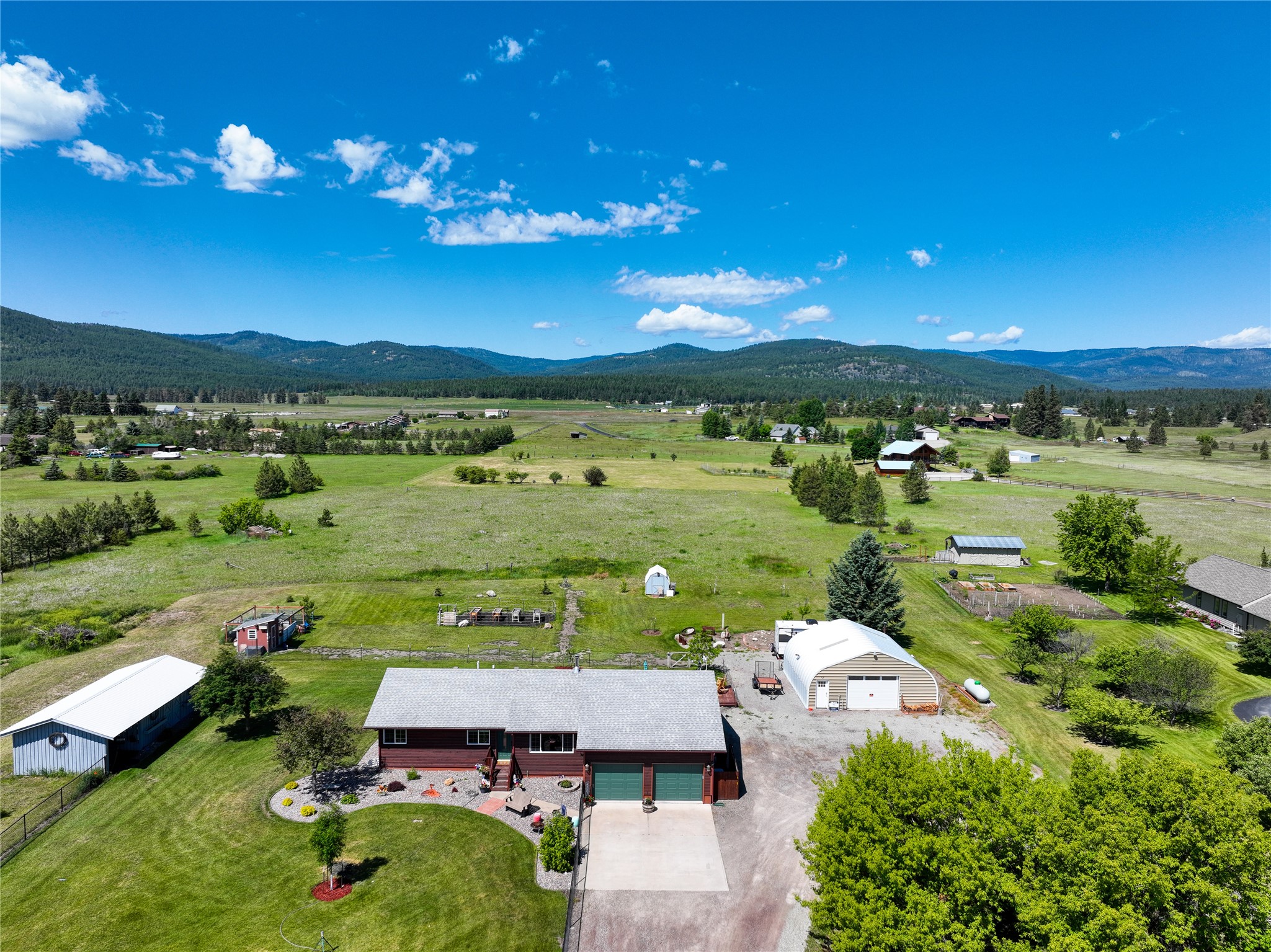 154 W Valley Acres