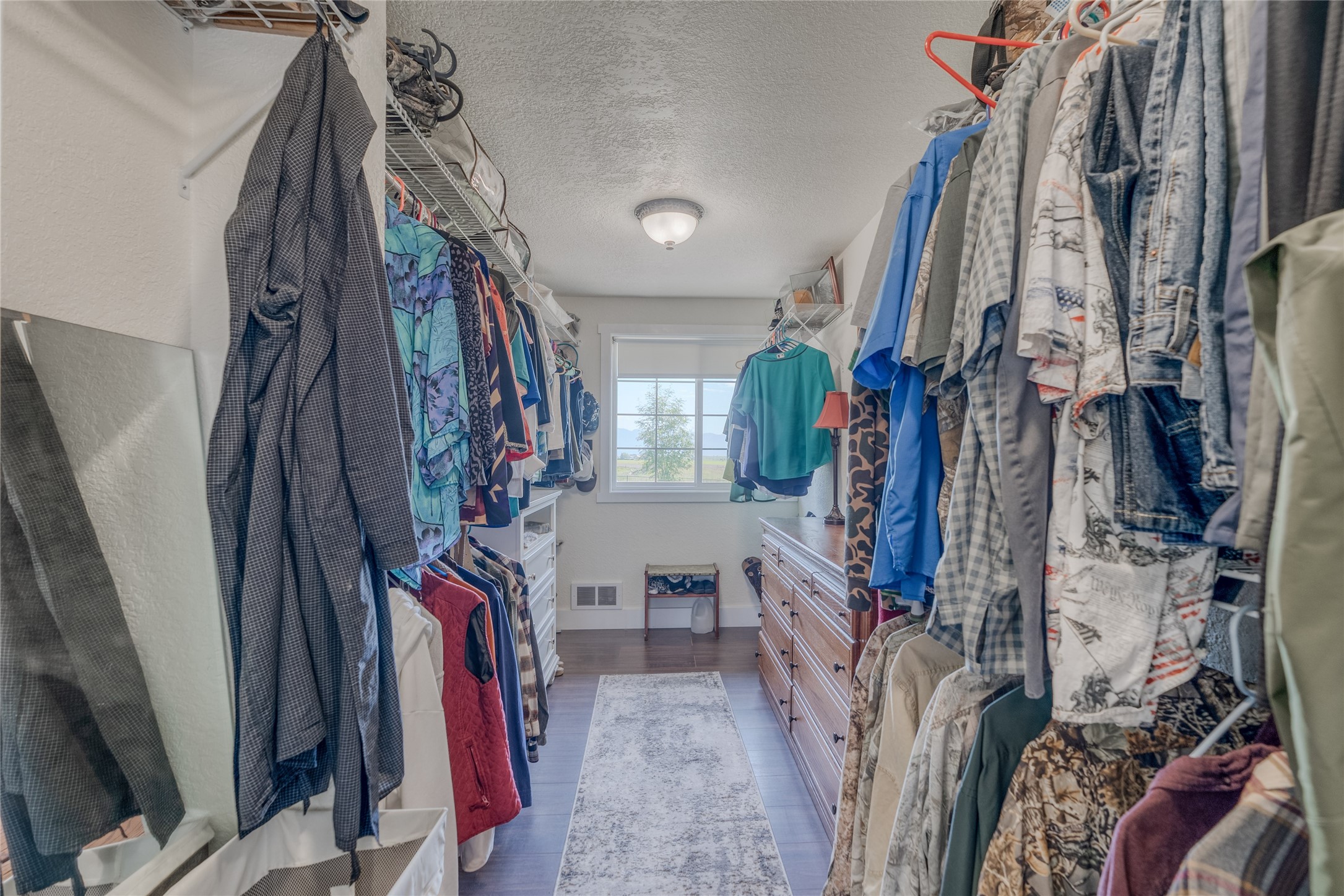154 W Valley Acres