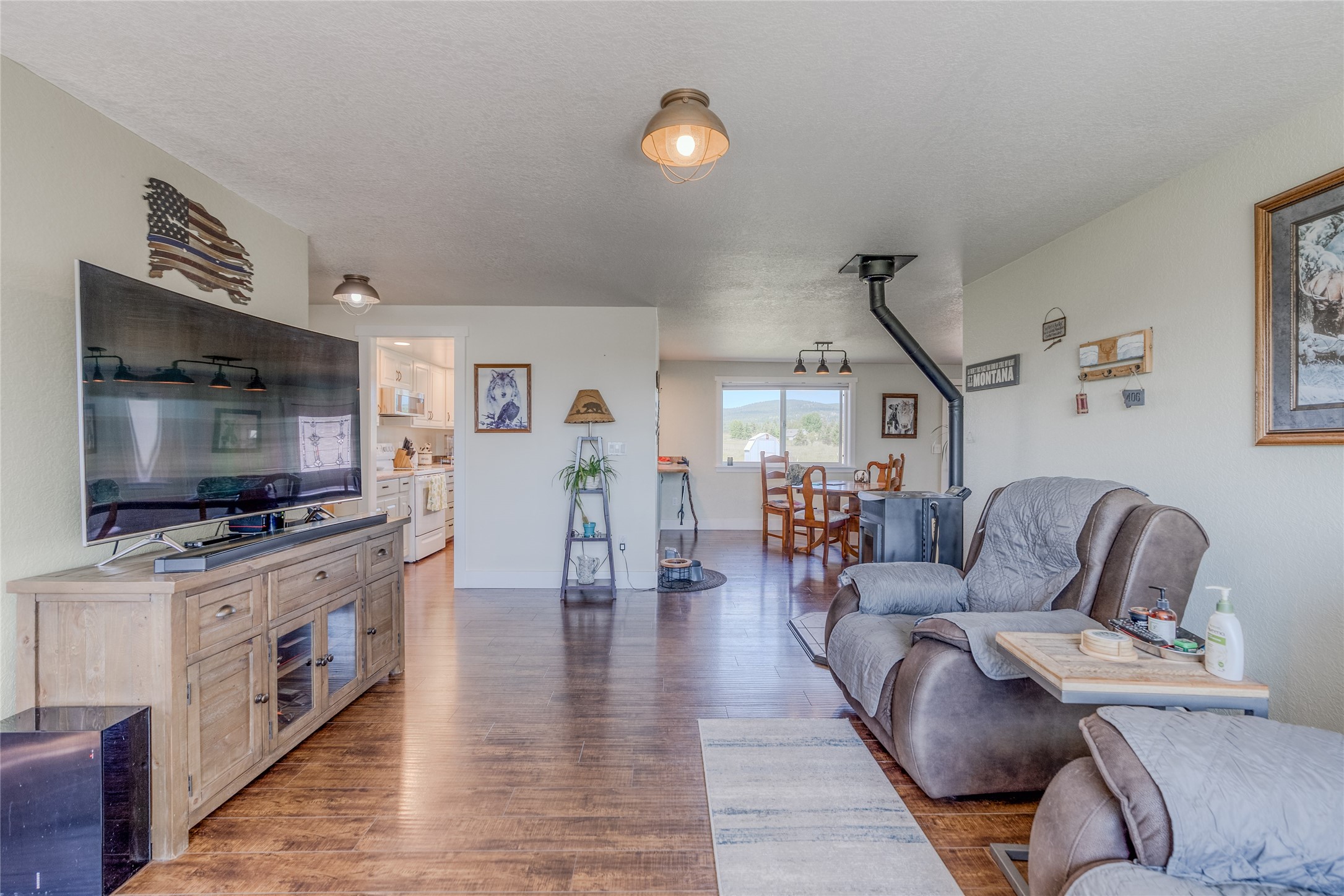 154 W Valley Acres