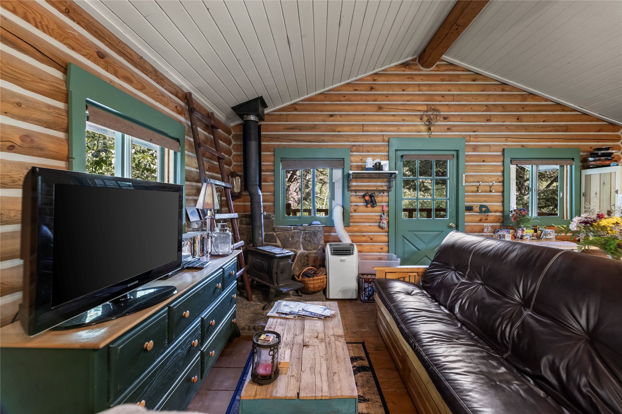 380 W Boulder Road