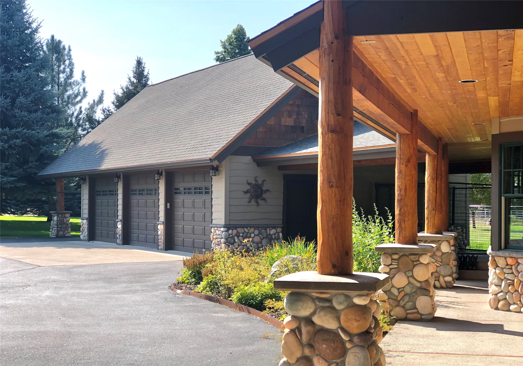360 Tetrault Road