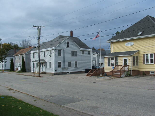 36 Bradbury Street