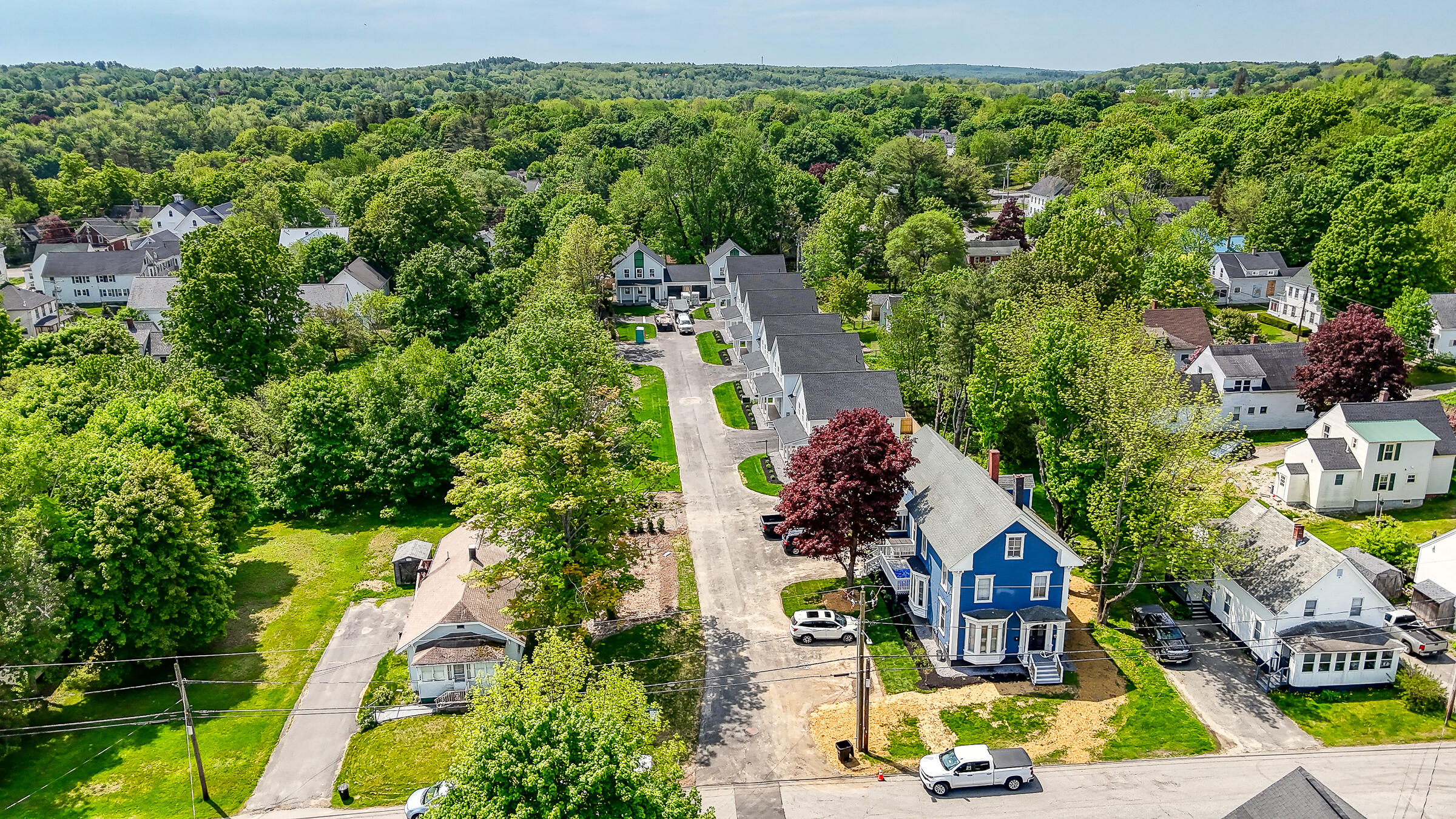 8 Magnolia Lane, 8