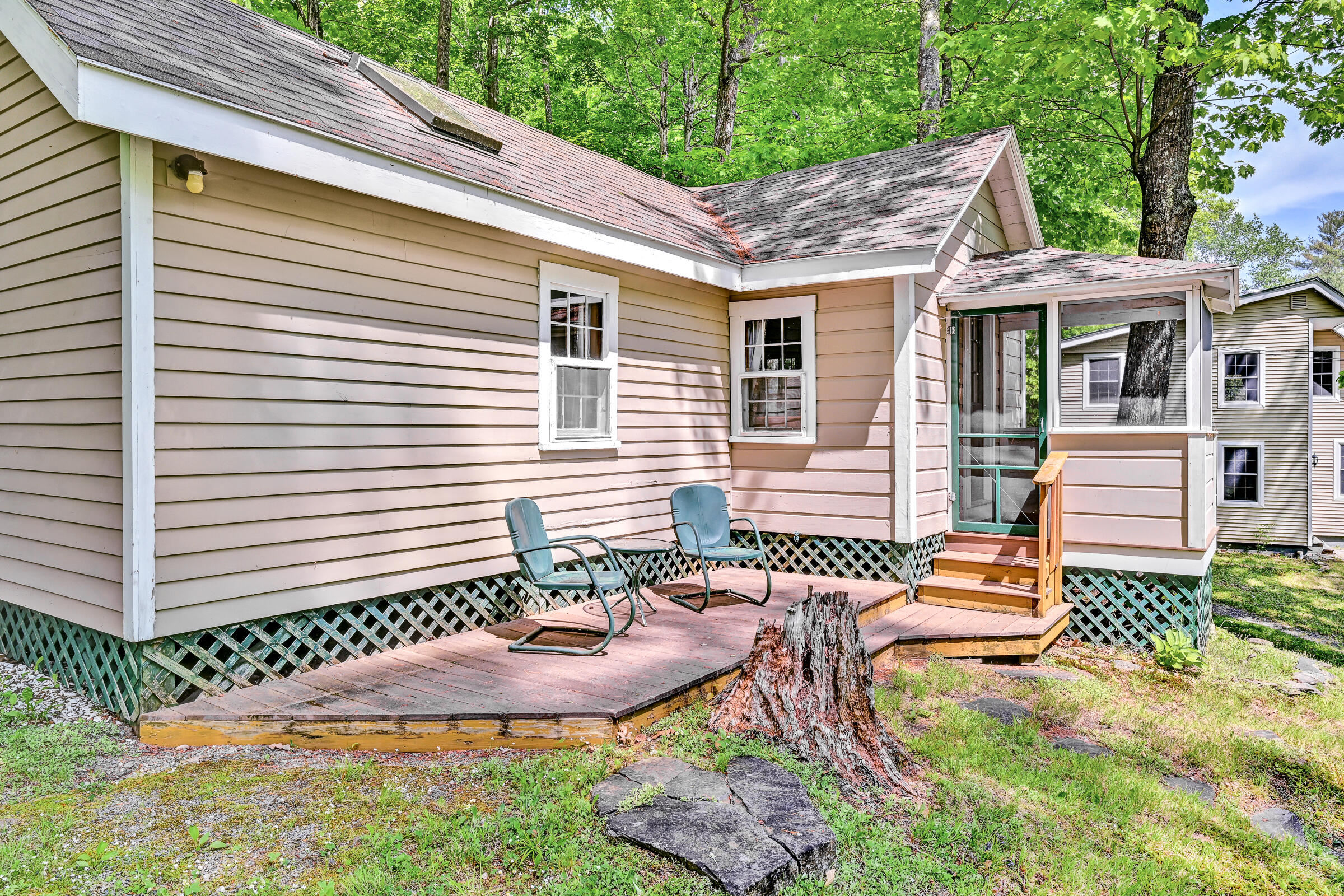 132 Maranacook Shore Road
