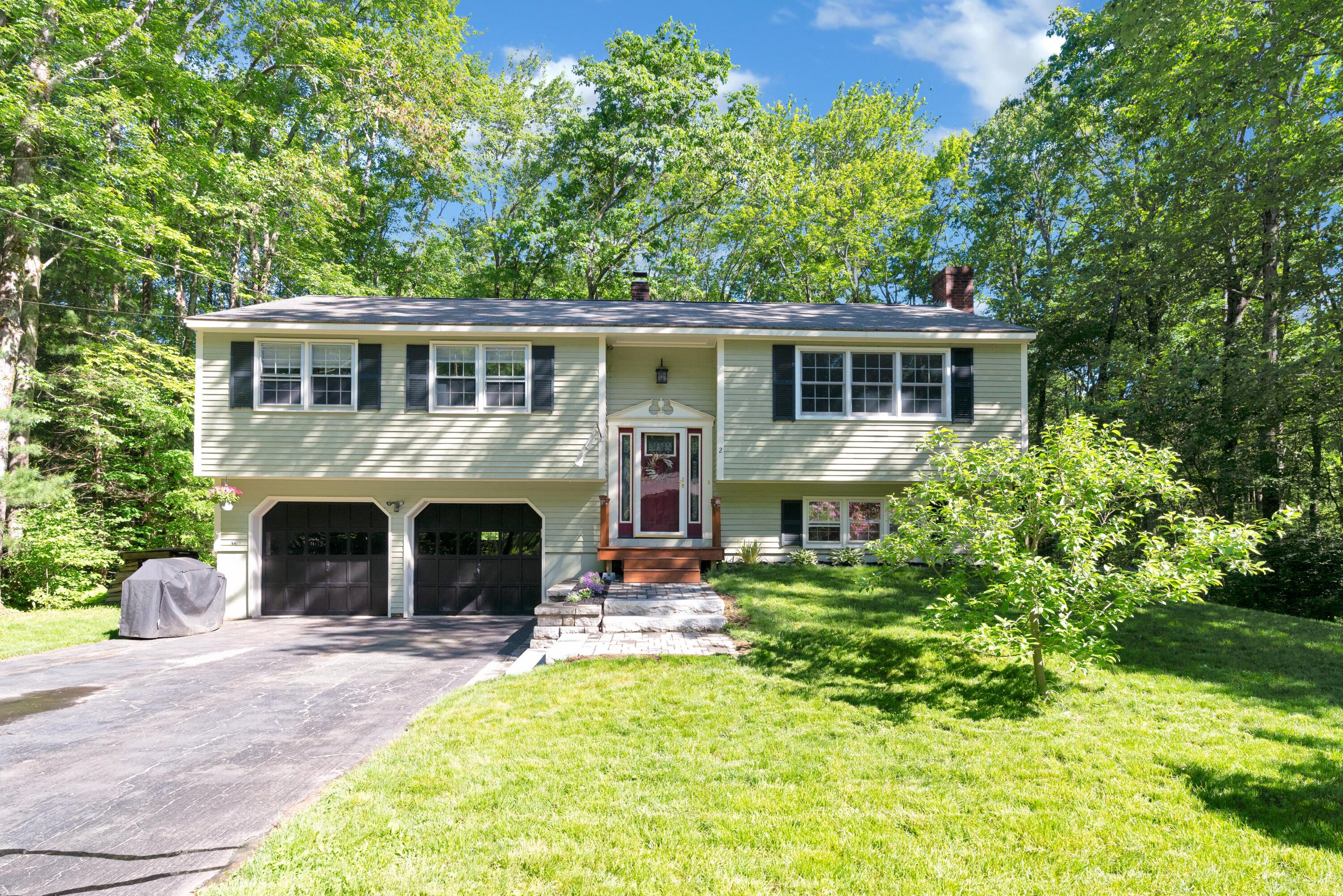 2 Birchcroff Lane