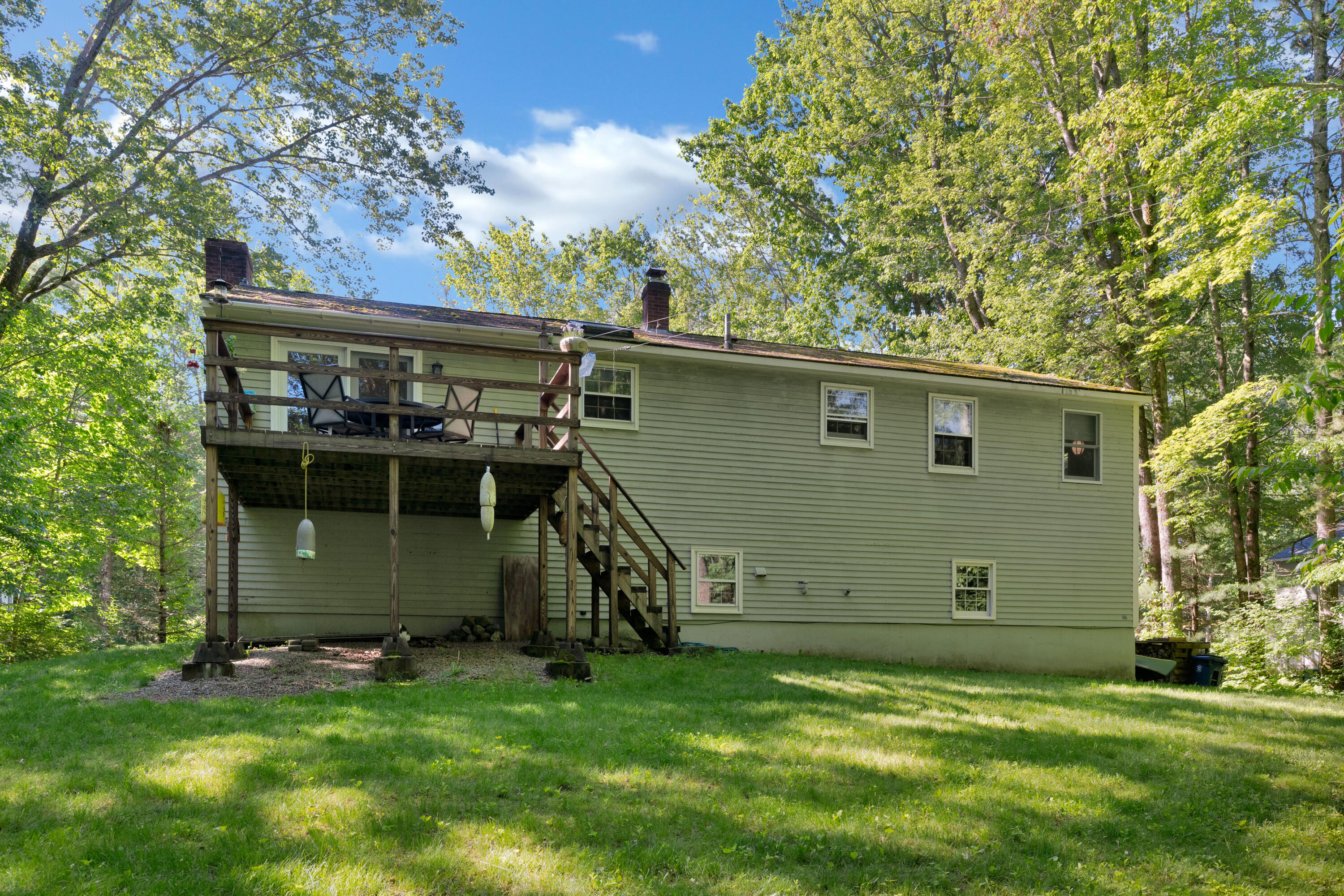 2 Birchcroff Lane