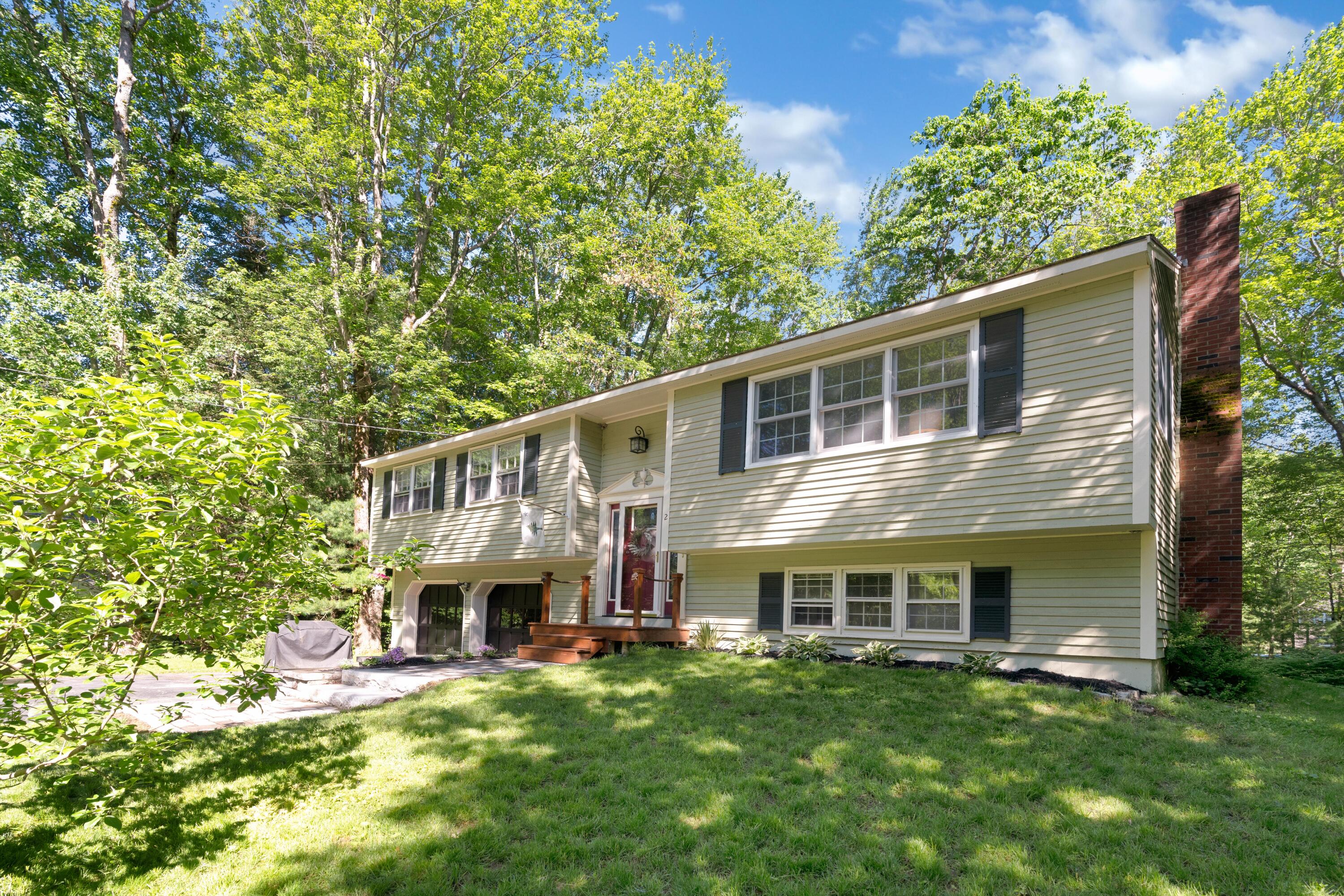 2 Birchcroff Lane