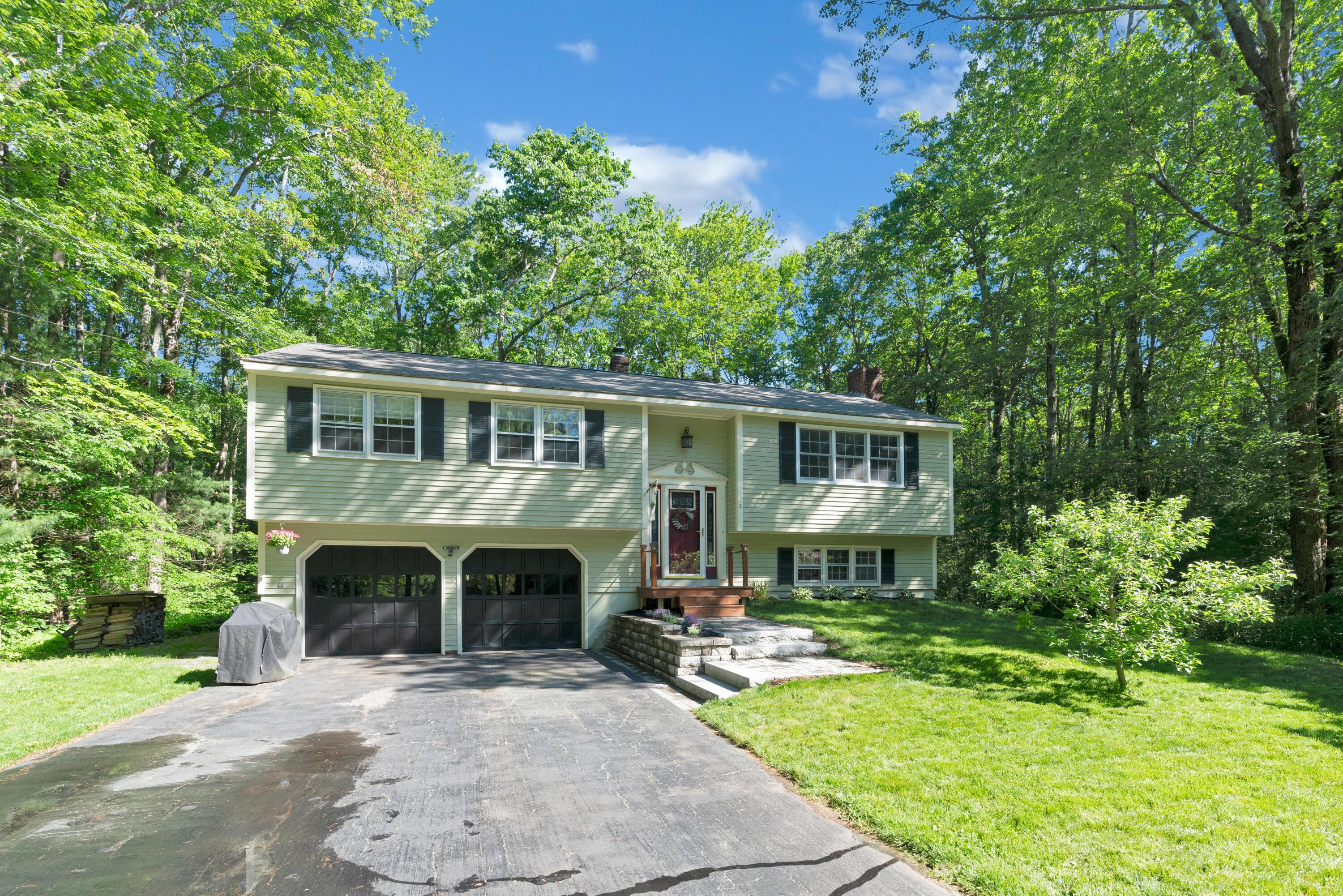 2 Birchcroff Lane