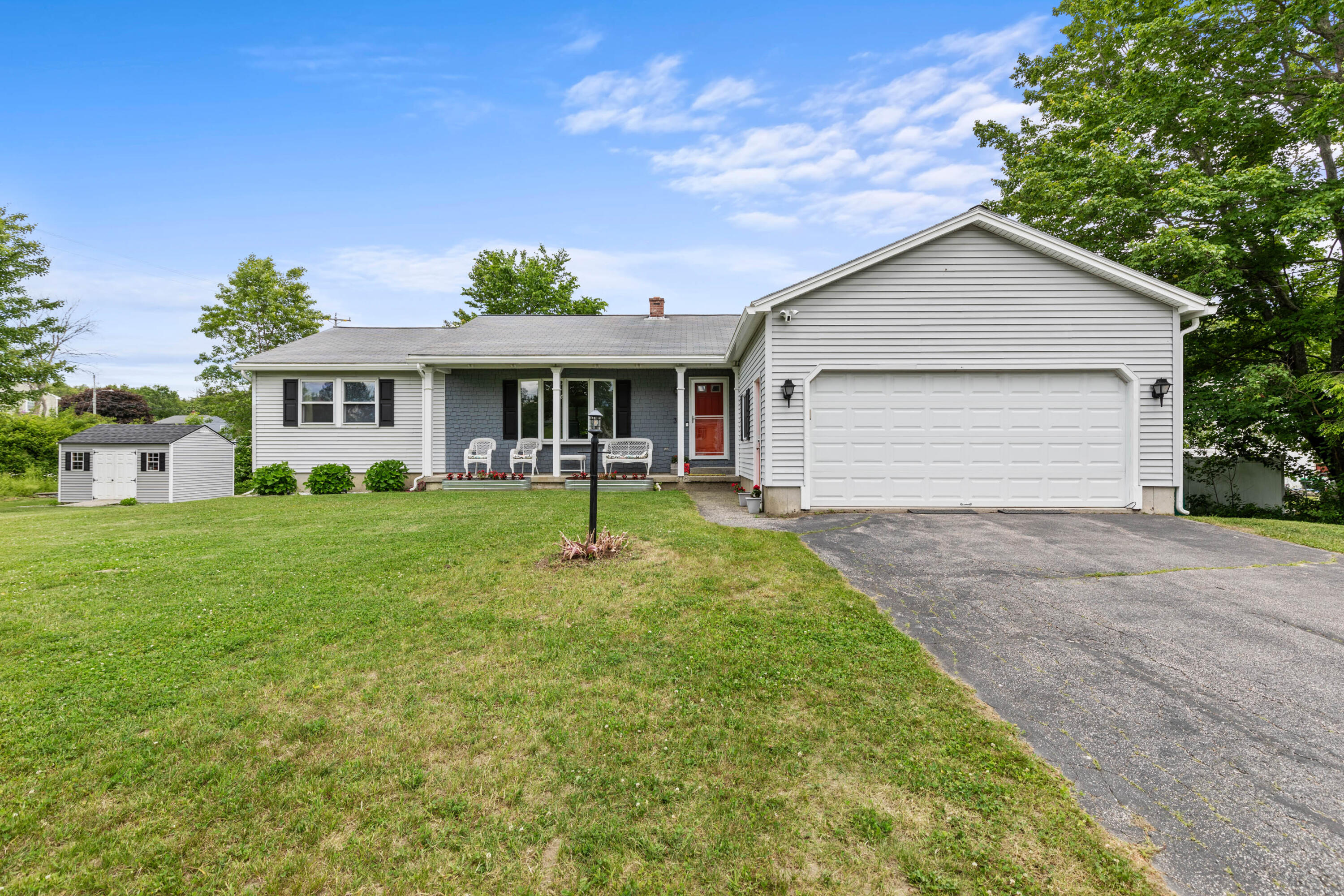 33 Cathedral Oaks Drive