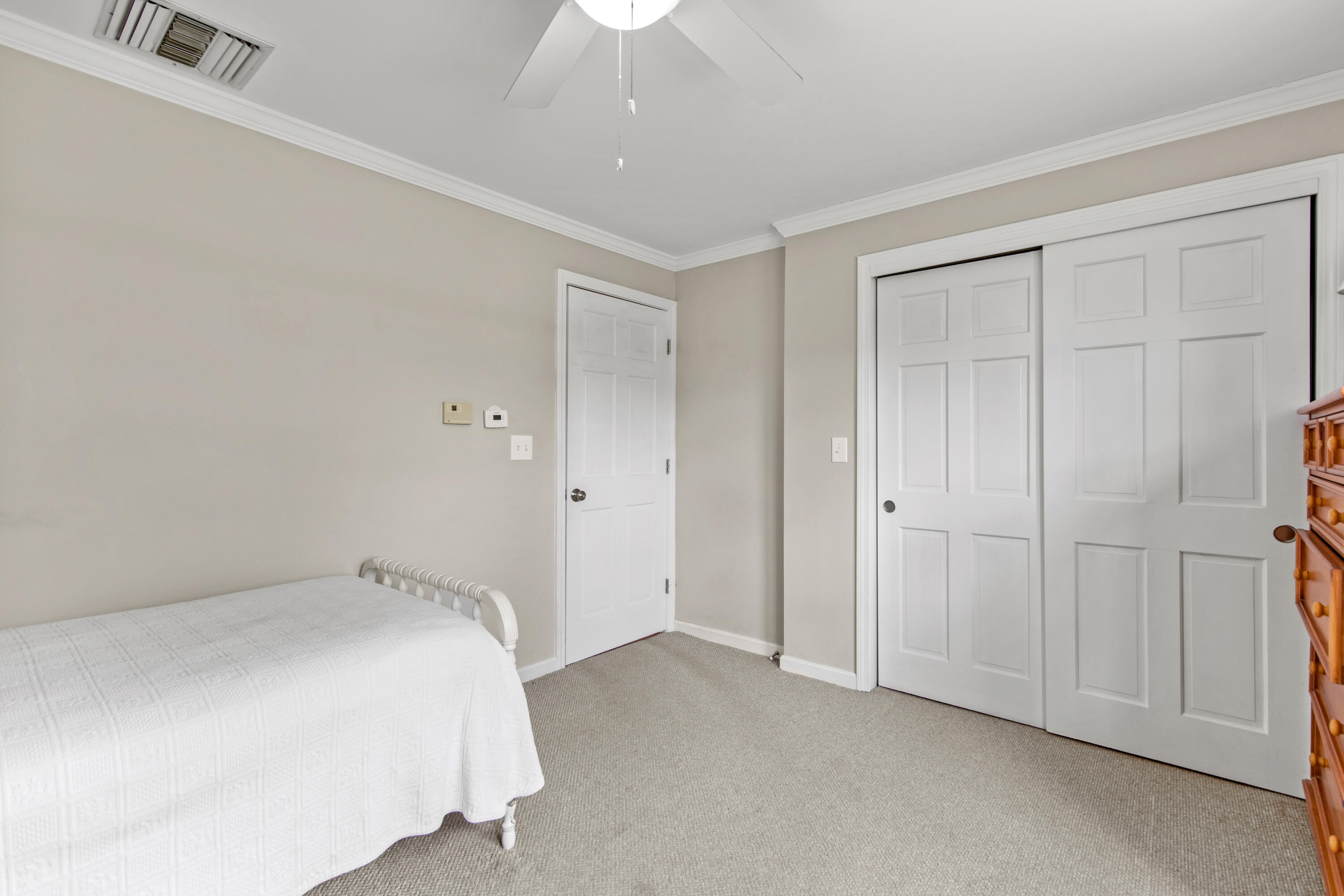 33 Cathedral Oaks Drive