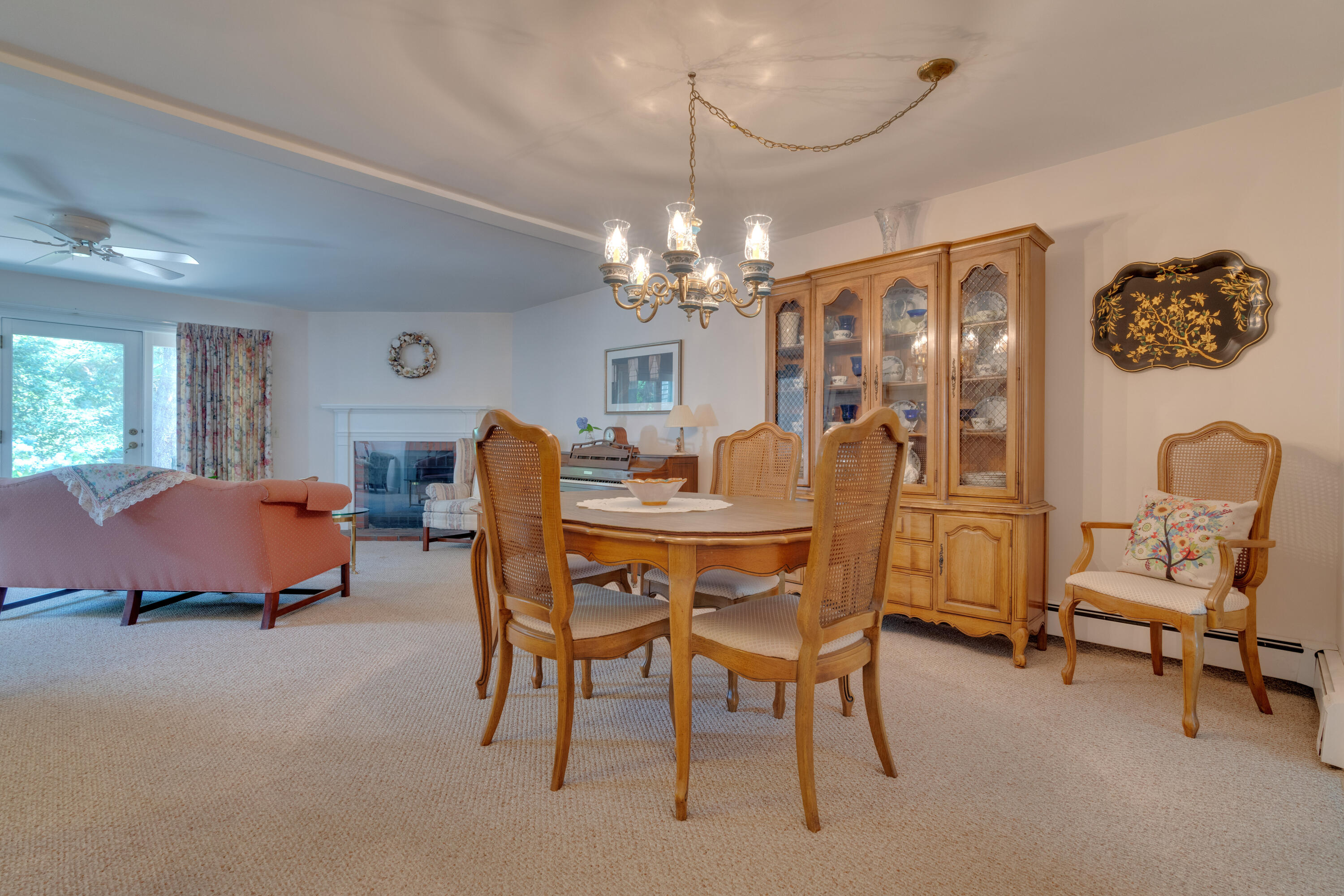 4 Settlers Court, 302