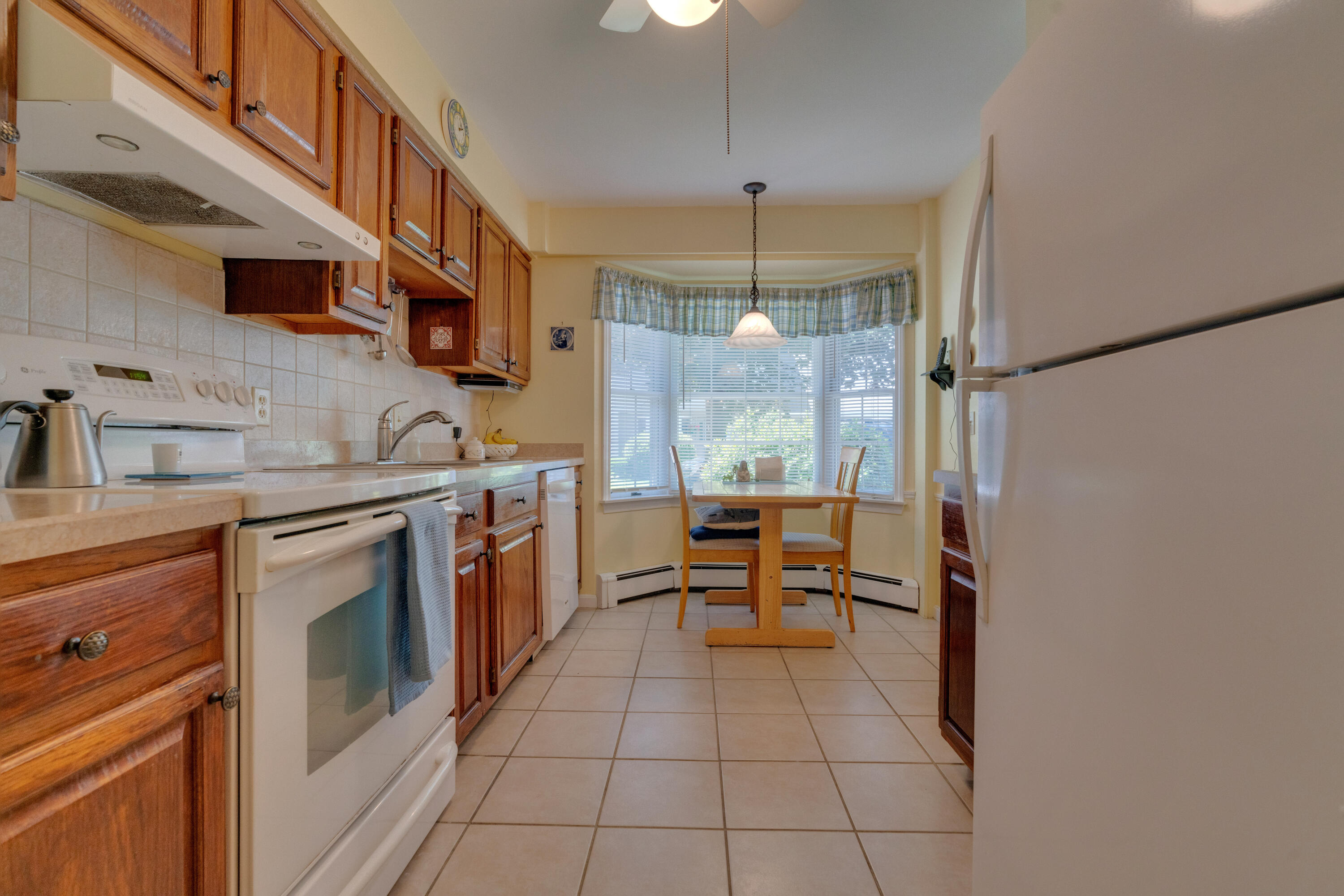4 Settlers Court, 302