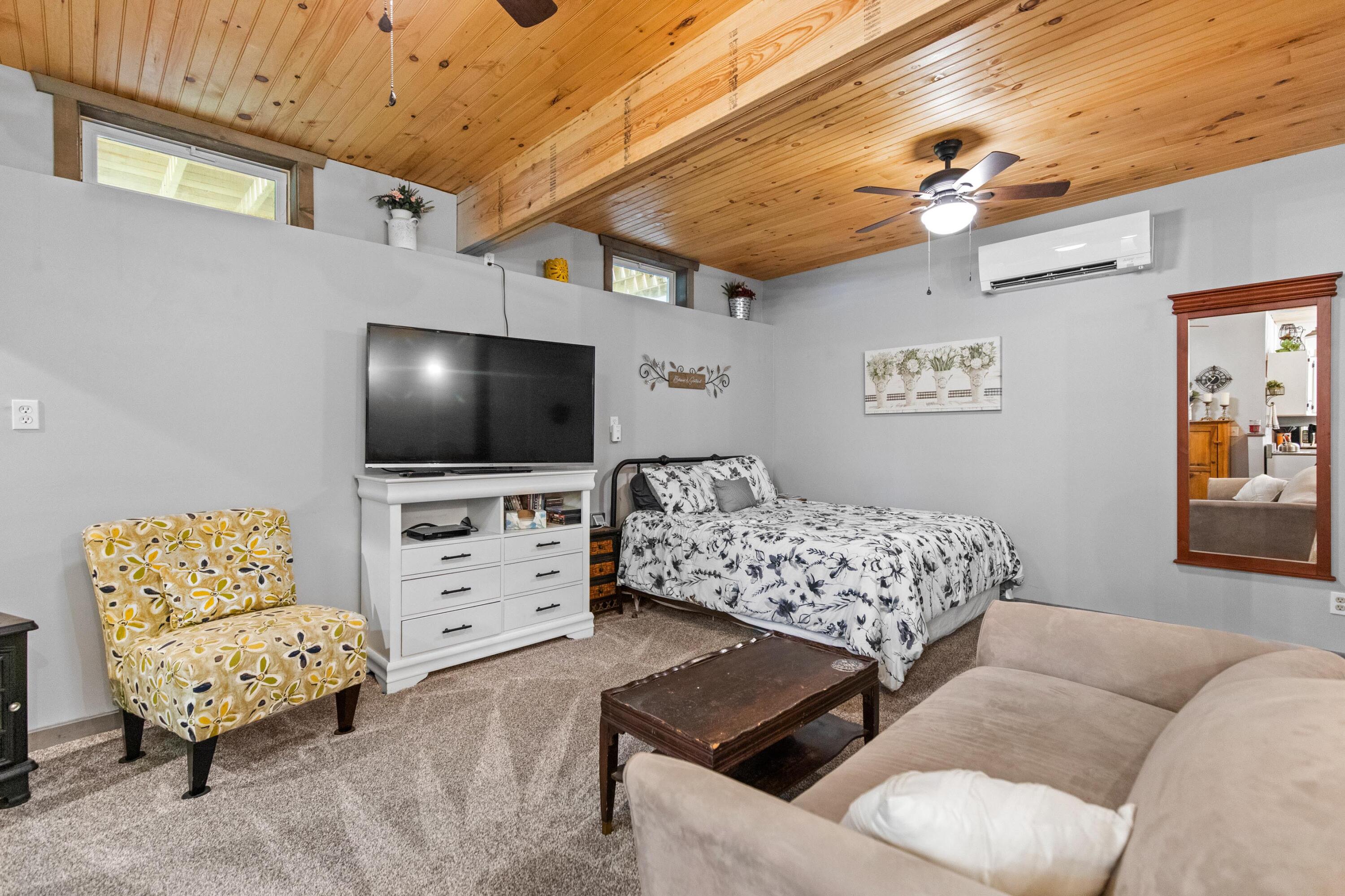 589 Songo Pond Road