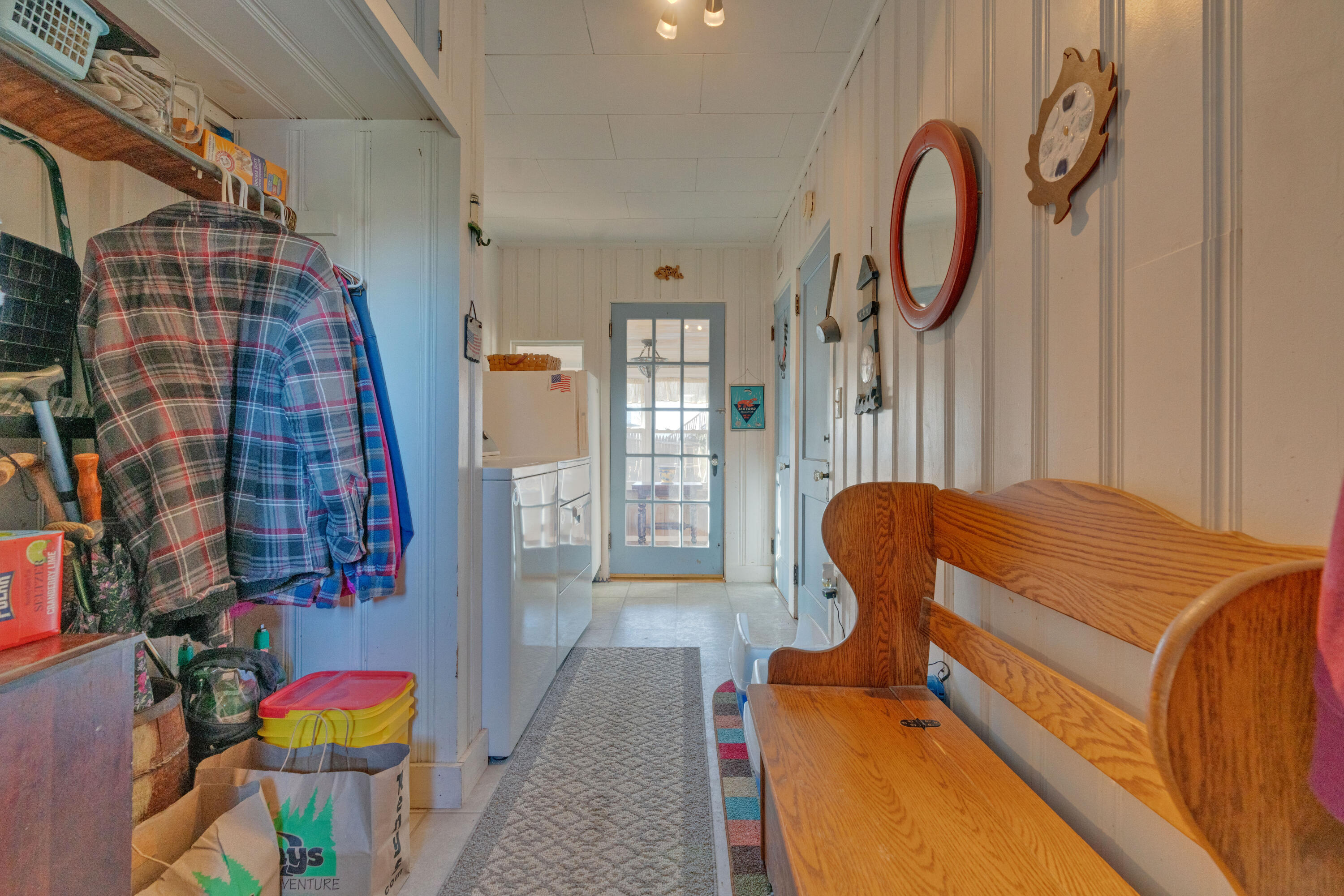 10 Herring Avenue