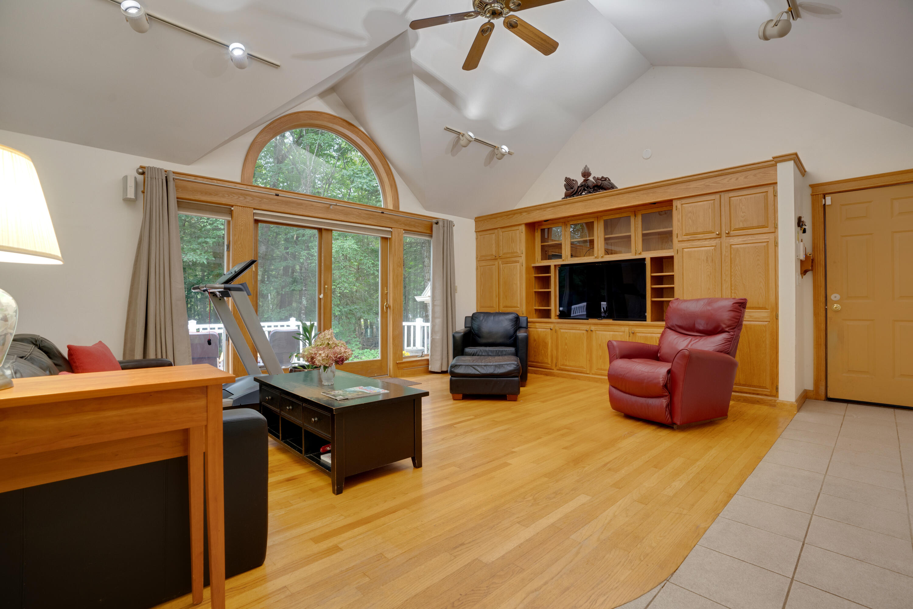 16 Grist Mill Drive