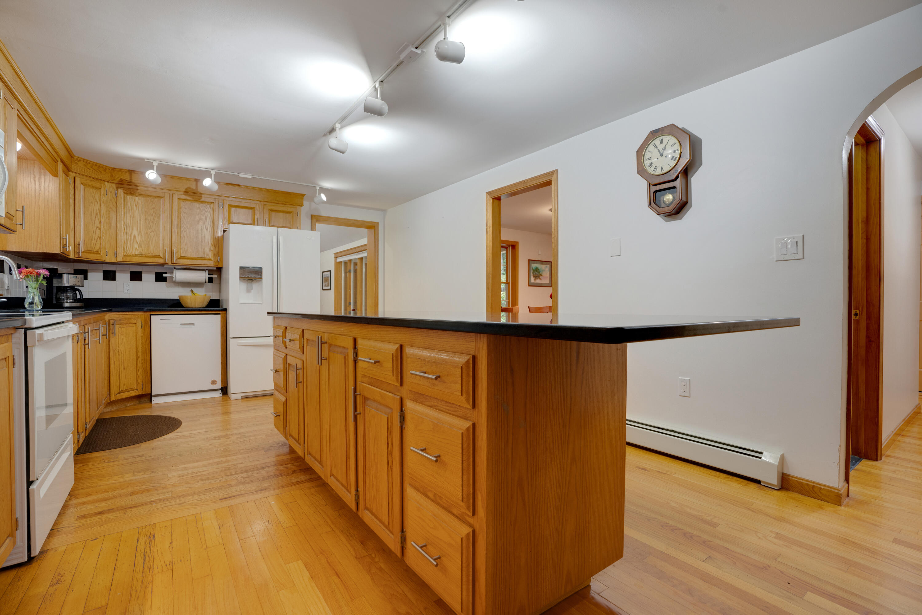 16 Grist Mill Drive