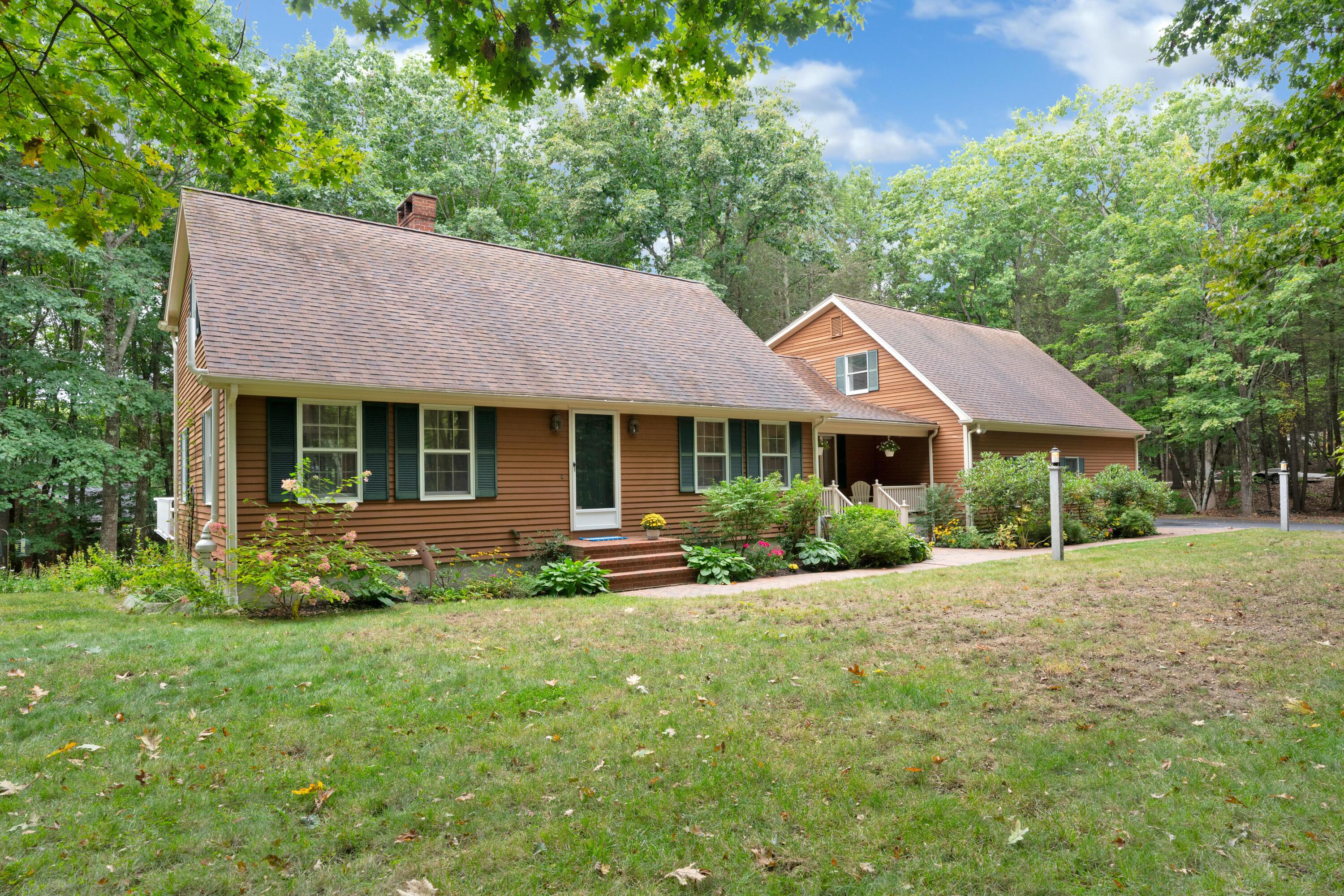 16 Grist Mill Drive