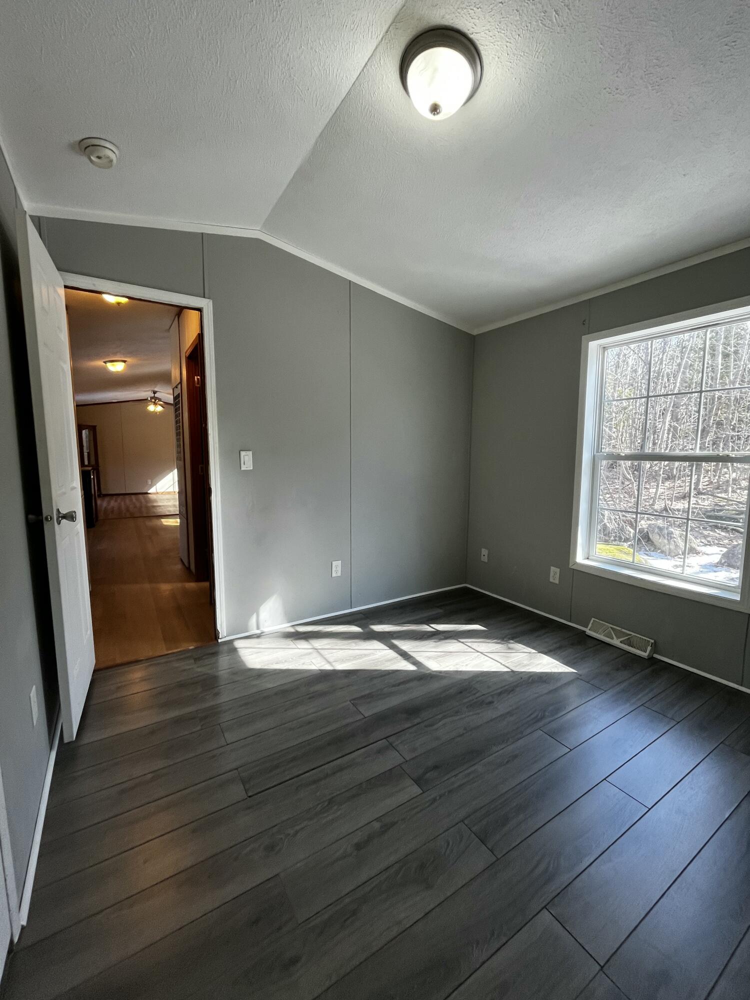 1081 Federal Road