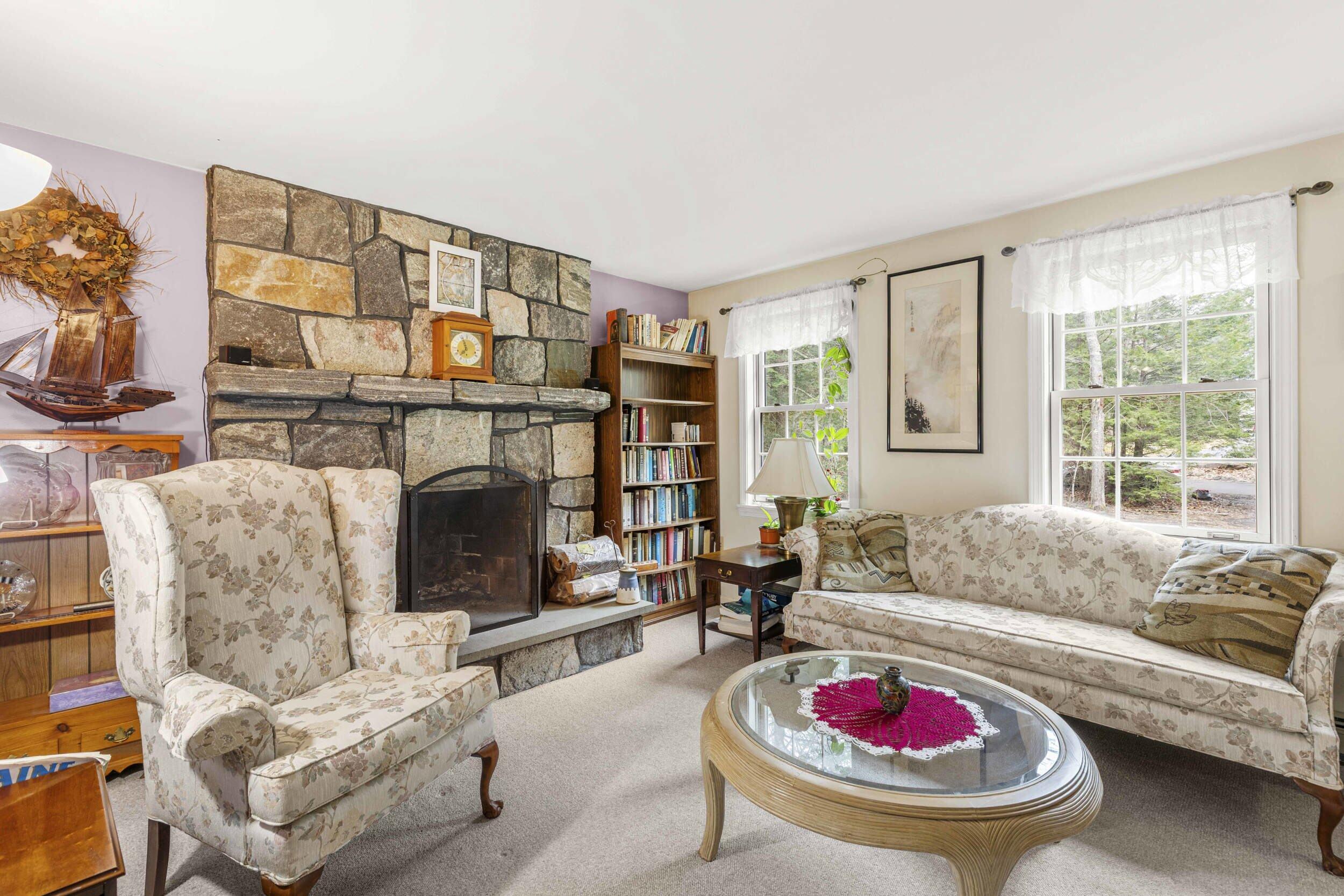 16 Rockaway Road