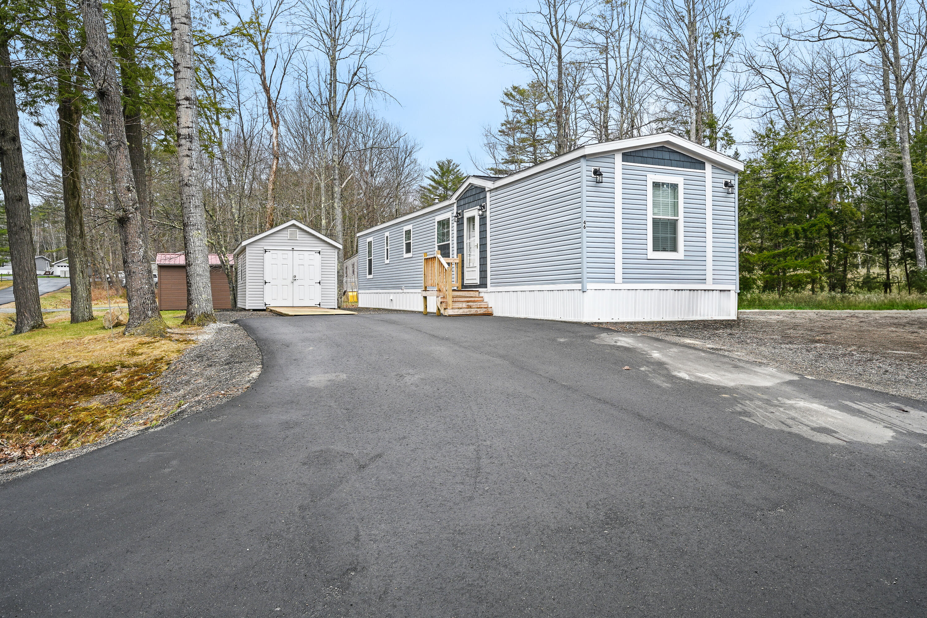 46 Pineland Drive