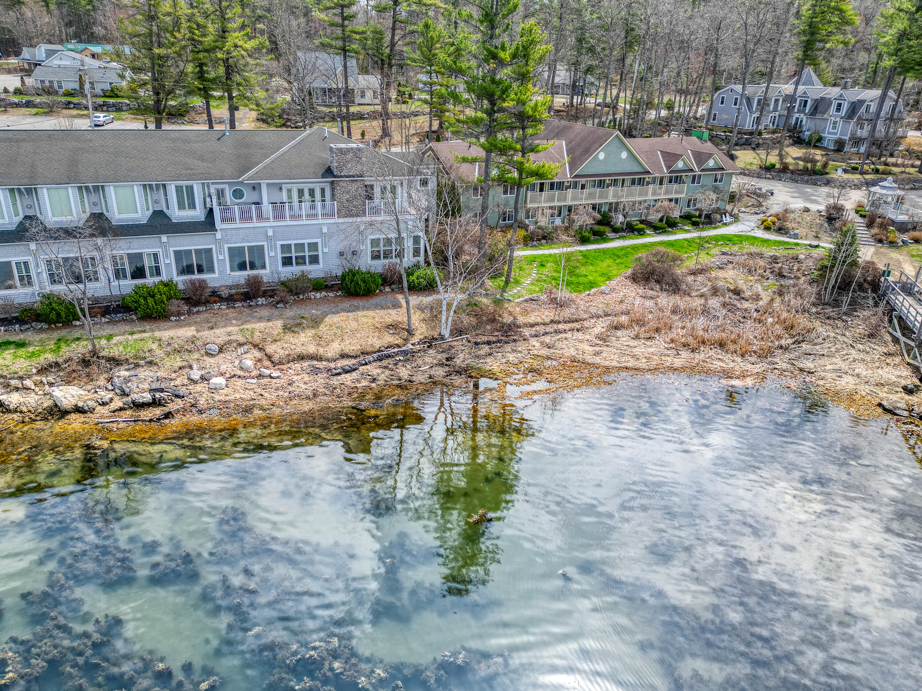 306 Eddy Road, 103