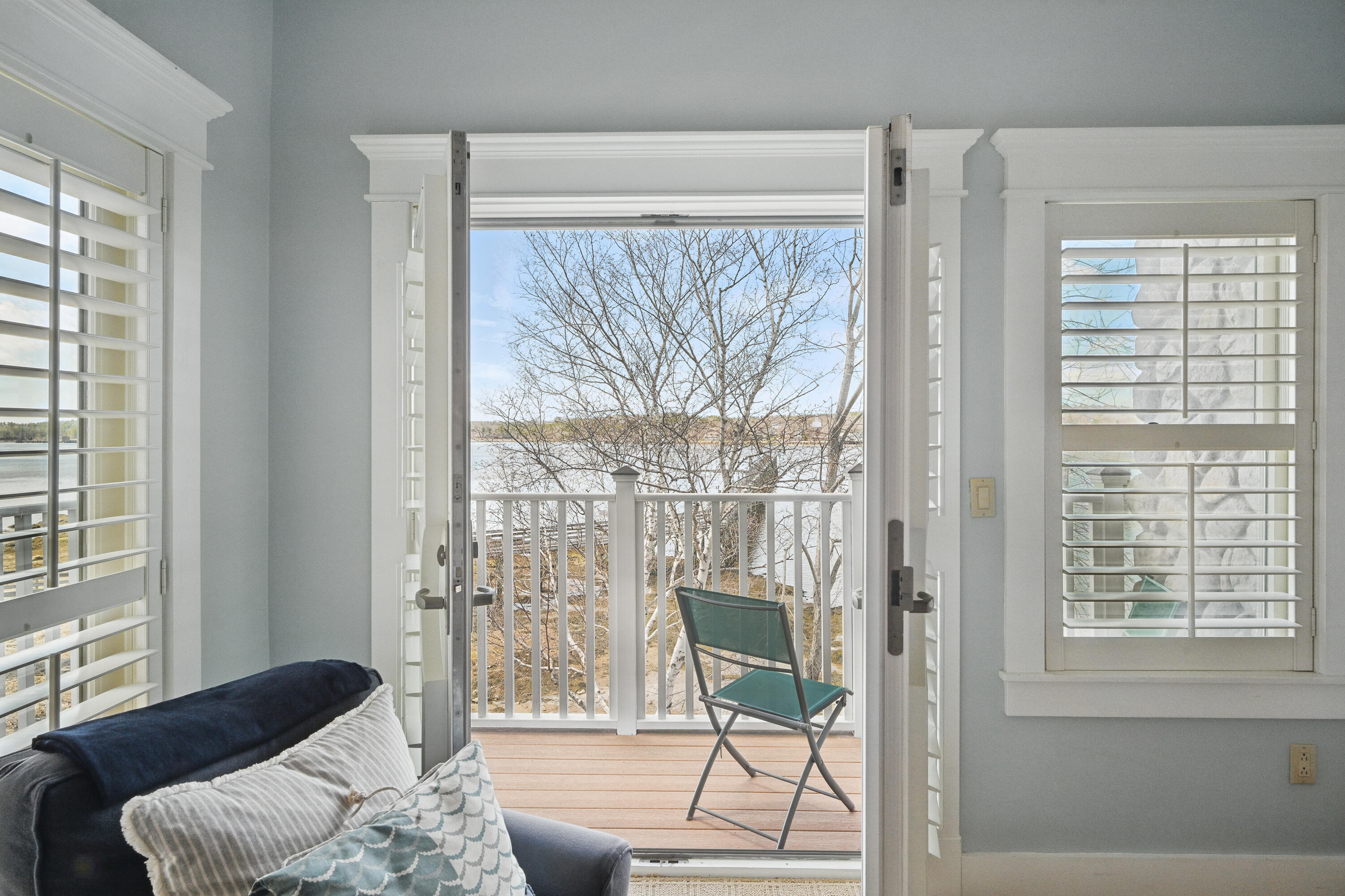 306 Eddy Road, 103