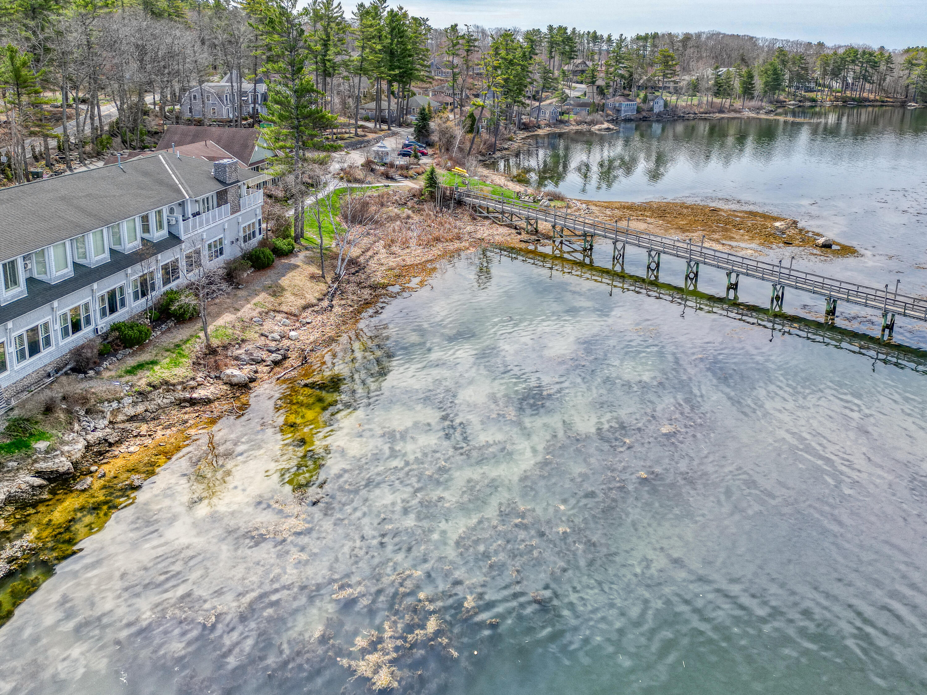 306 Eddy Road, 103