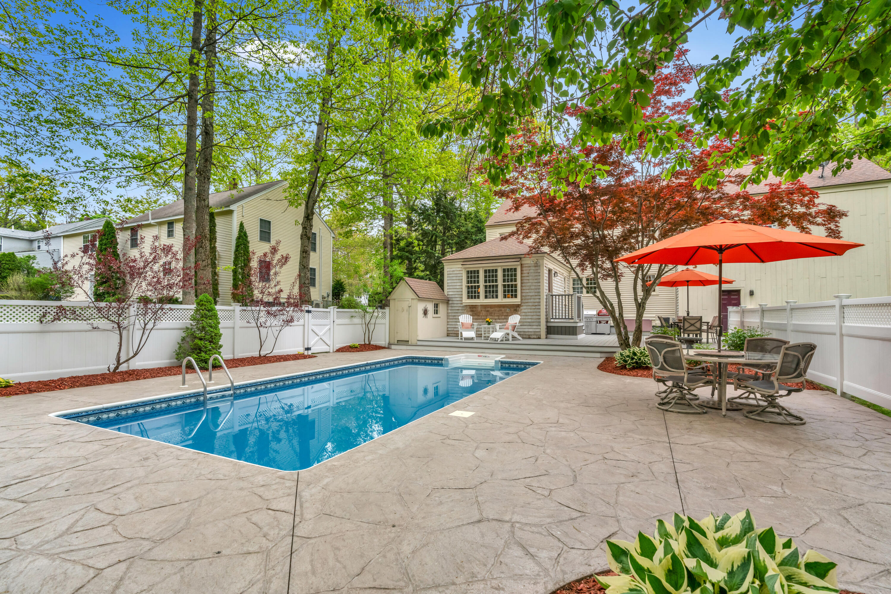 5 Lillian Way