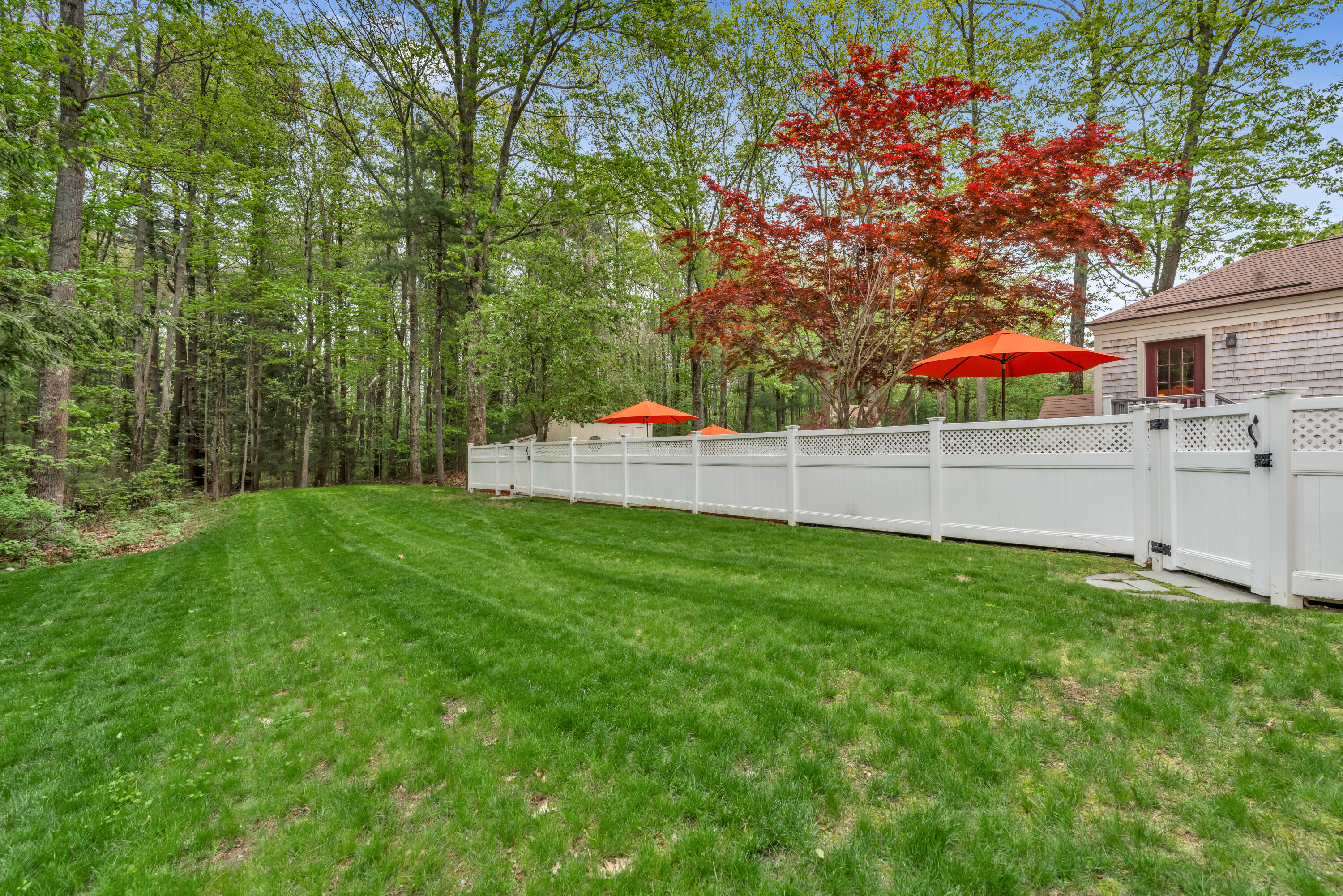 5 Lillian Way
