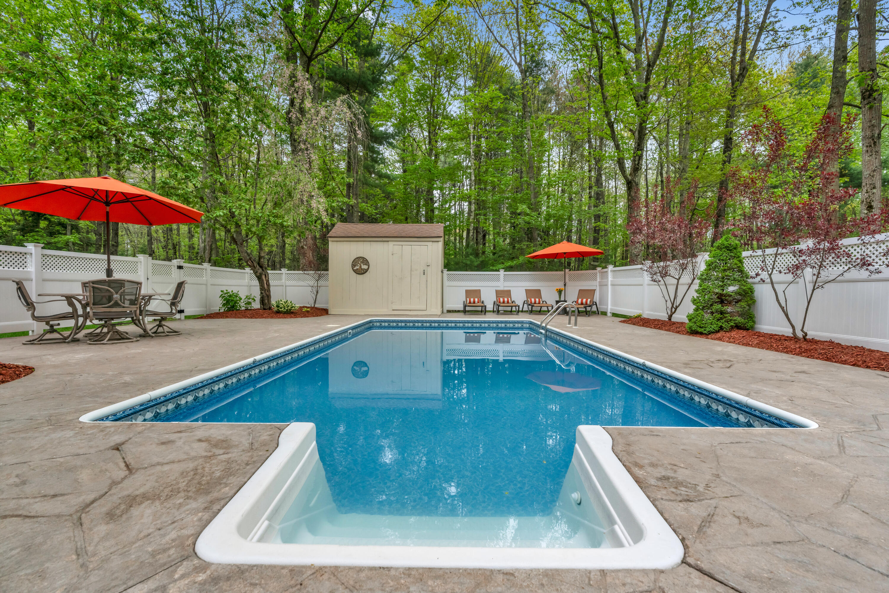 5 Lillian Way