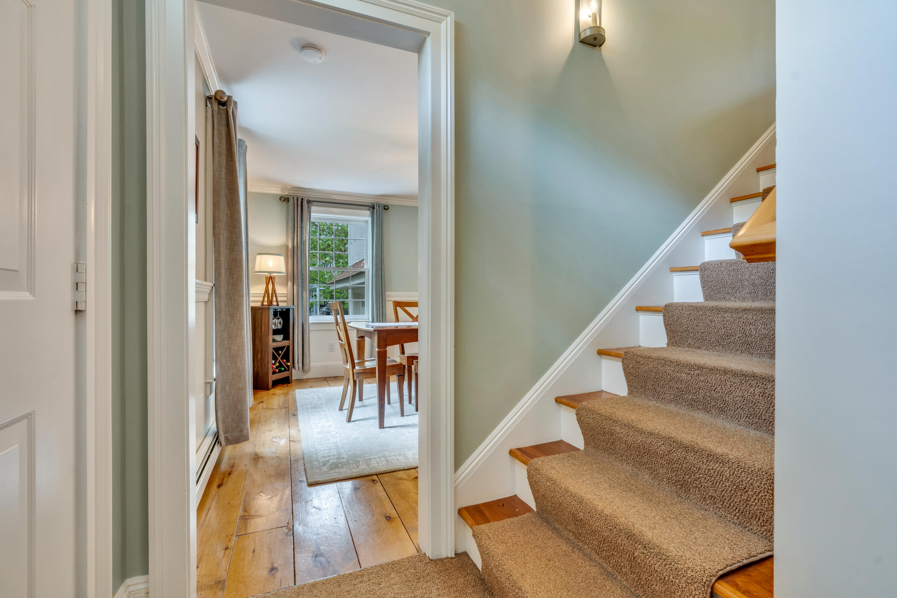 5 Lillian Way