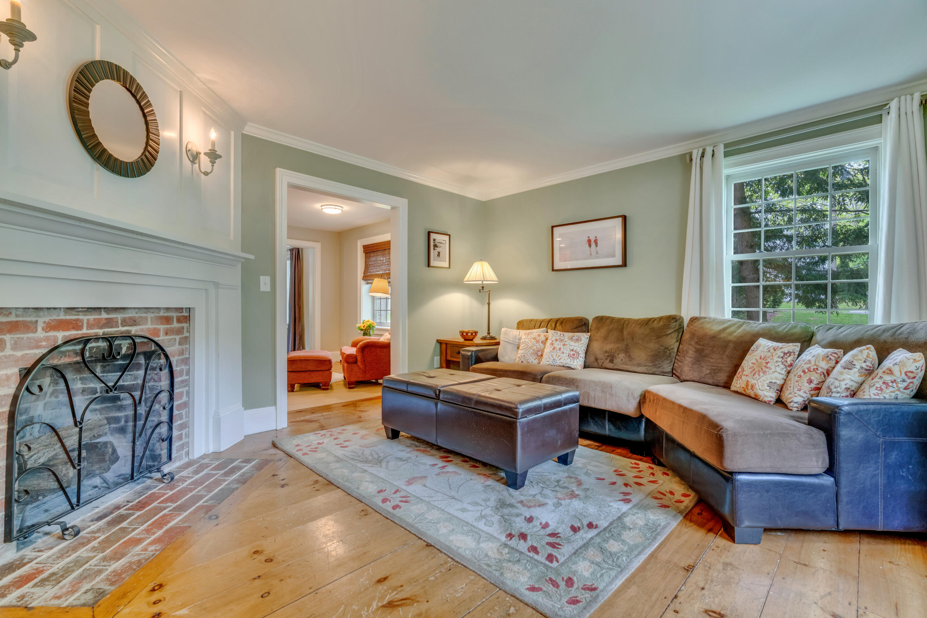 5 Lillian Way