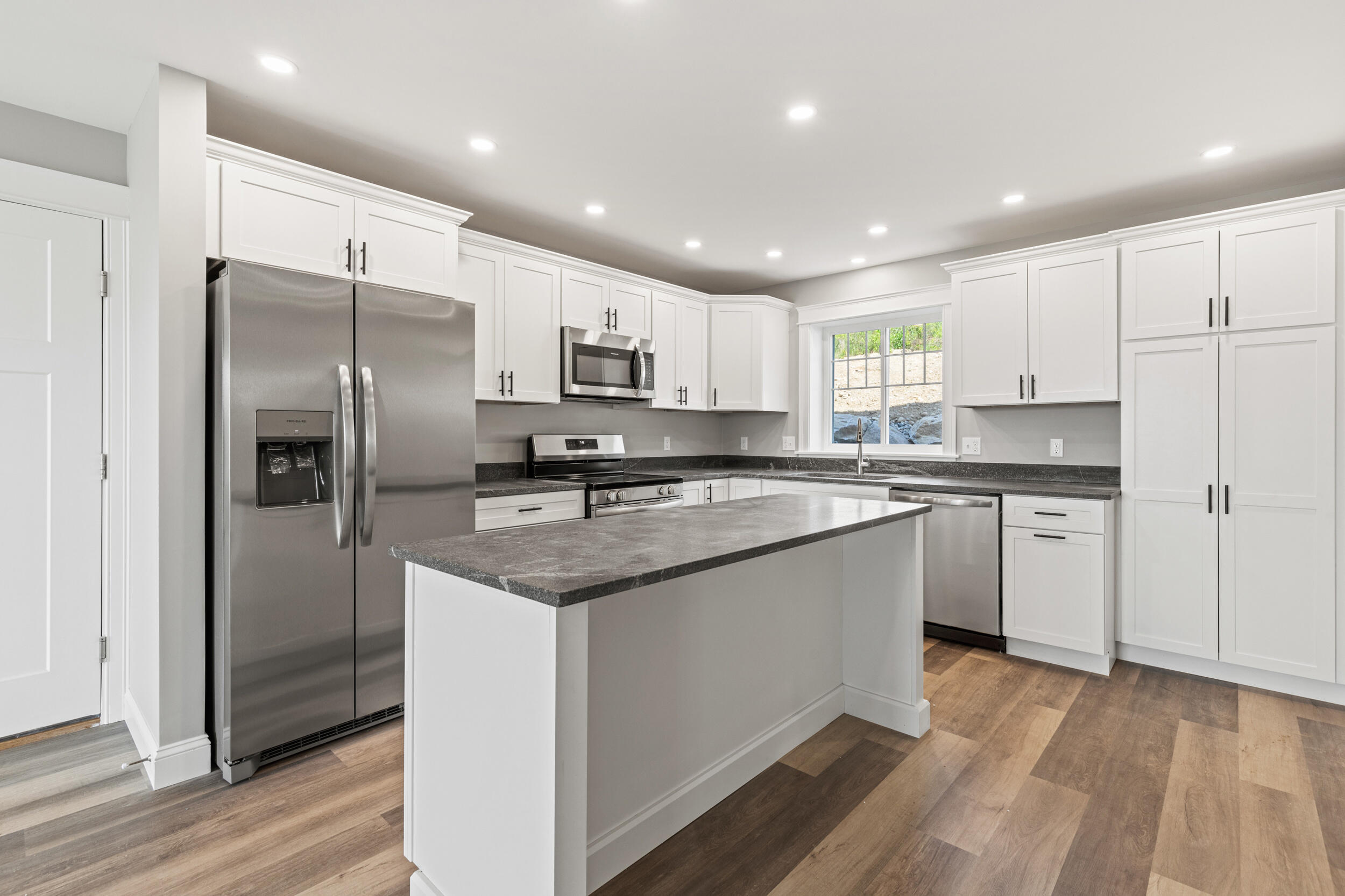 16B Callaway Drive, 16B